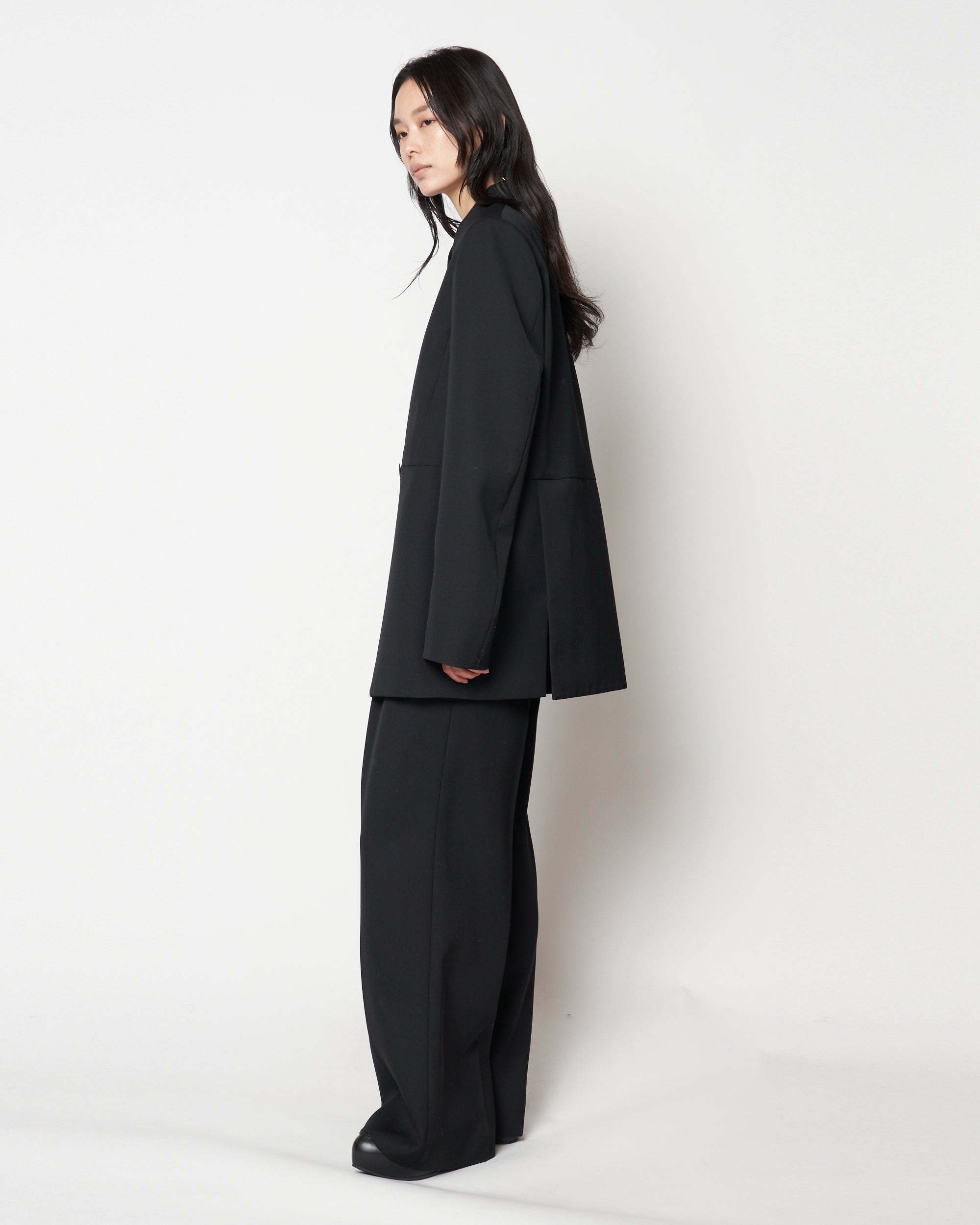 HARU - COLLARLESS WOOL TAILORED BLAZER