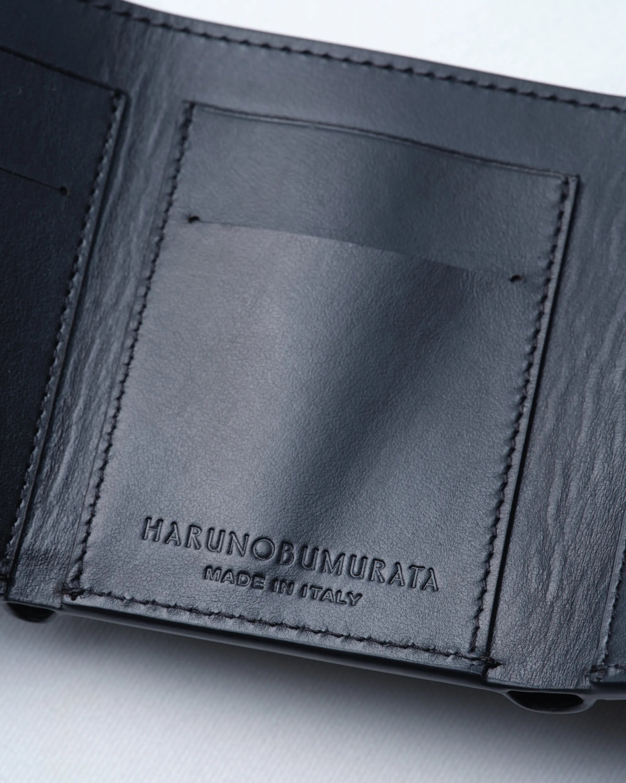 CUPOLA - SPHERE BUTTON LEATHER WALLET