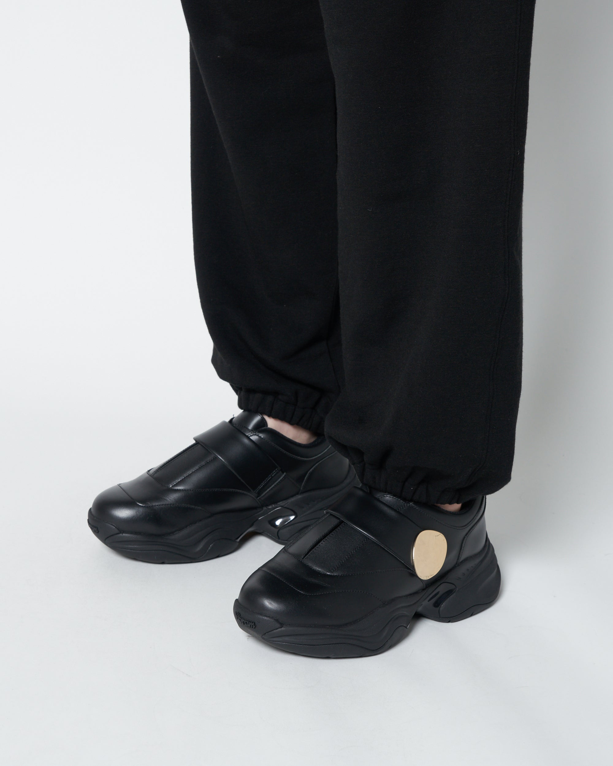 AMBER FOR HARUNOBUMURATA - BLACK