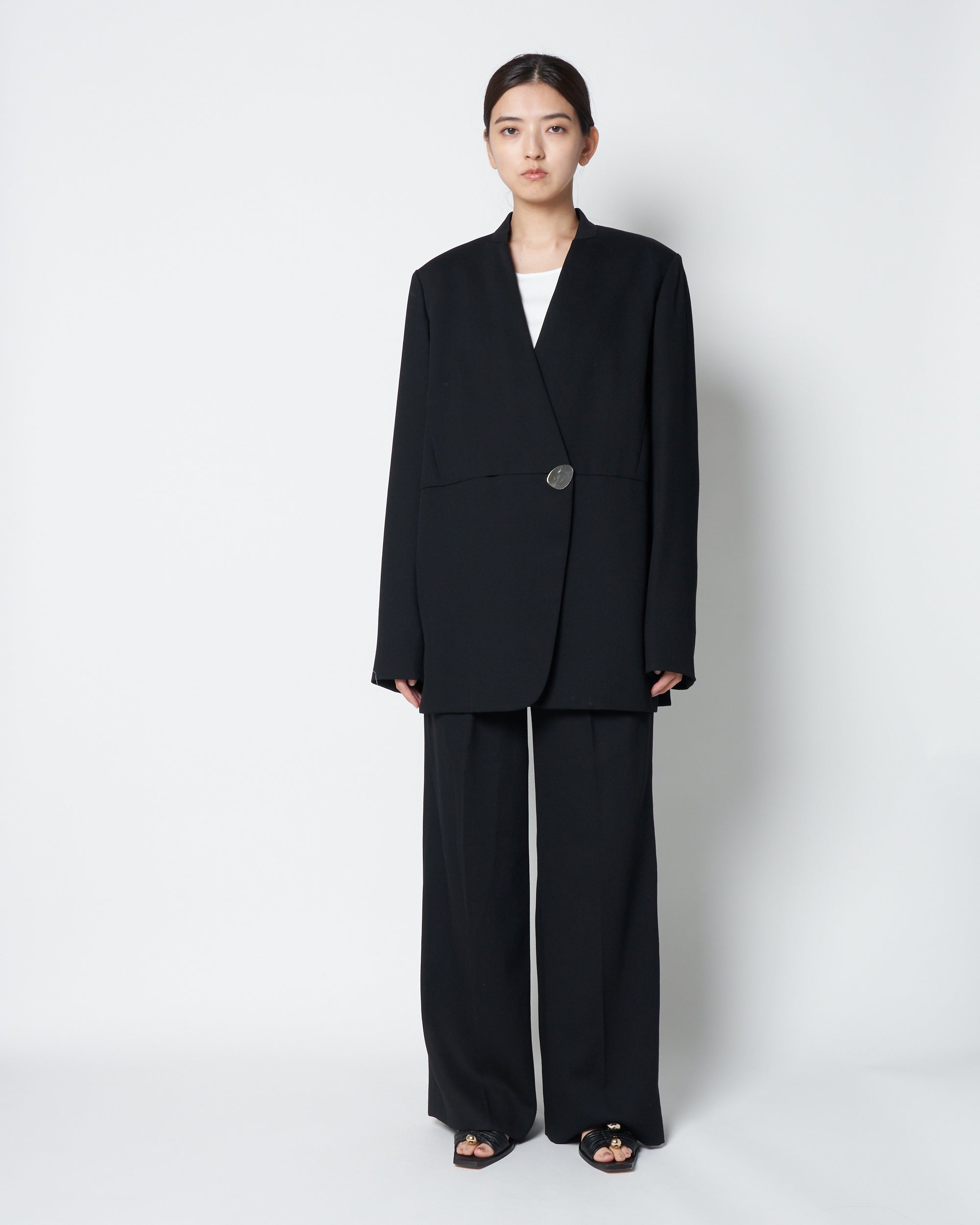 HARU - COLLARLESS SUMMER WOOL TAILORED BLAZER