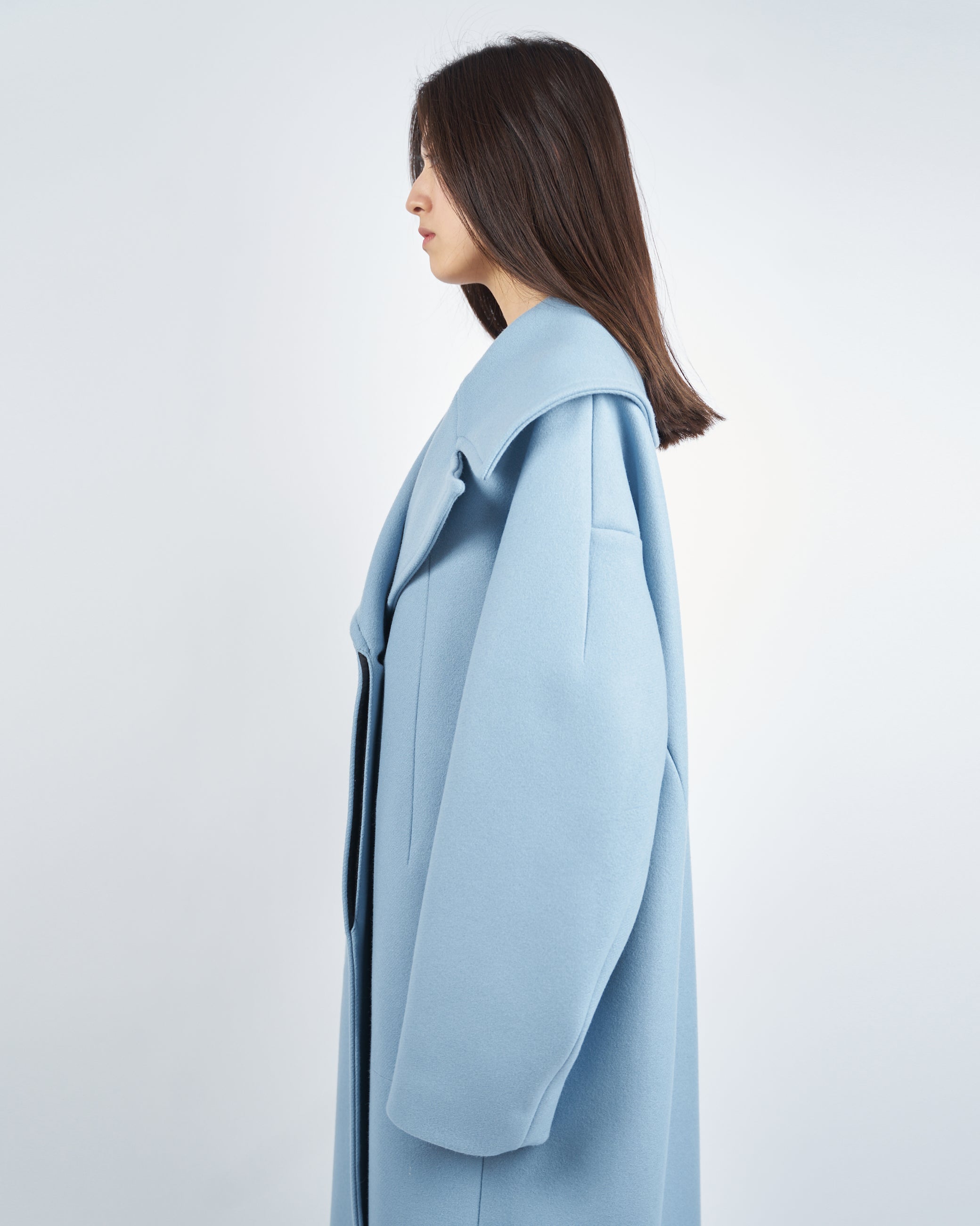 ILYSSA - ROUND SHAPED HEAVY MELTON COAT