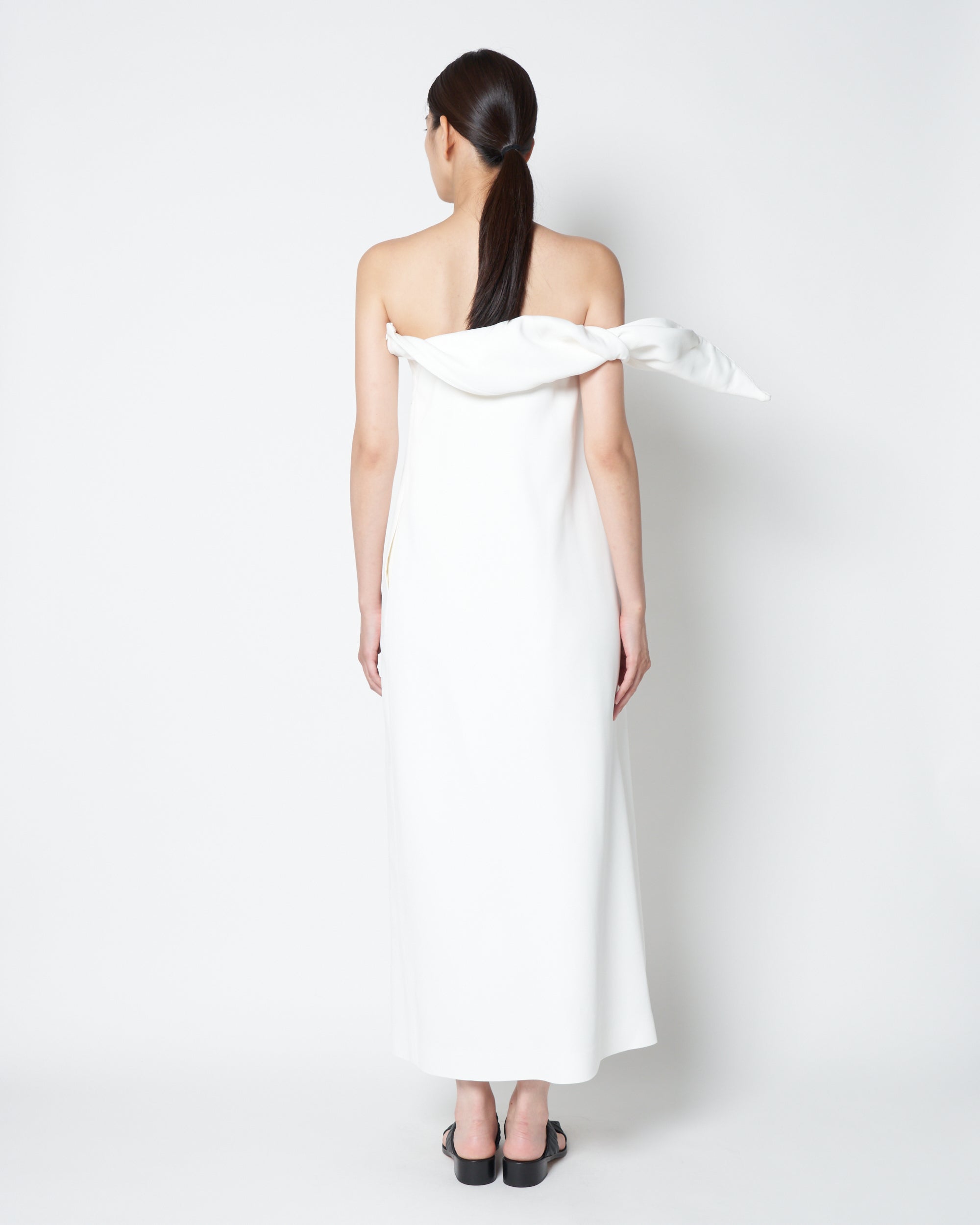 LAYLY - SCULPTURAL TUBE DRESS