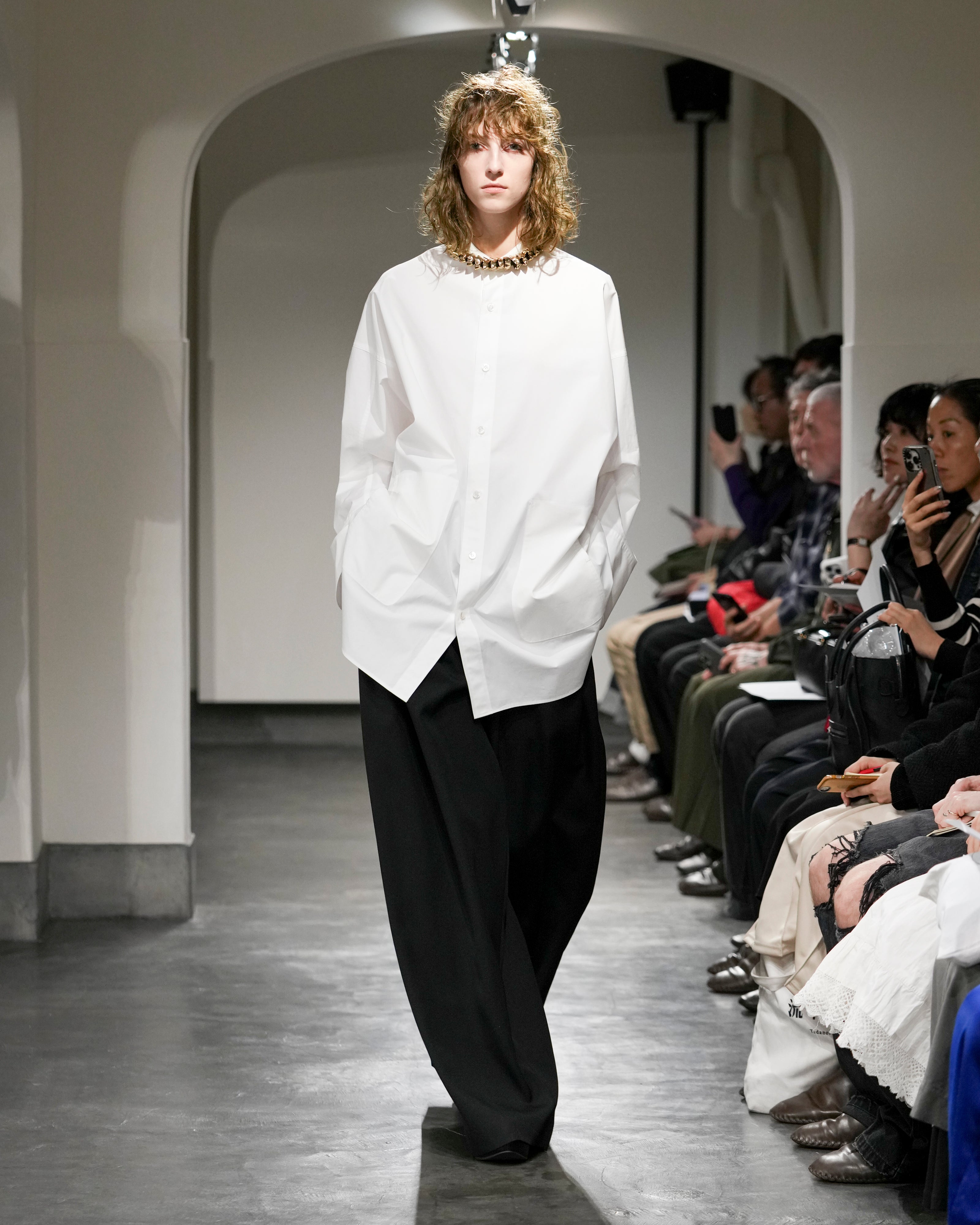 MARION - OVERSIZE COTTON VOLUME SHIRT
