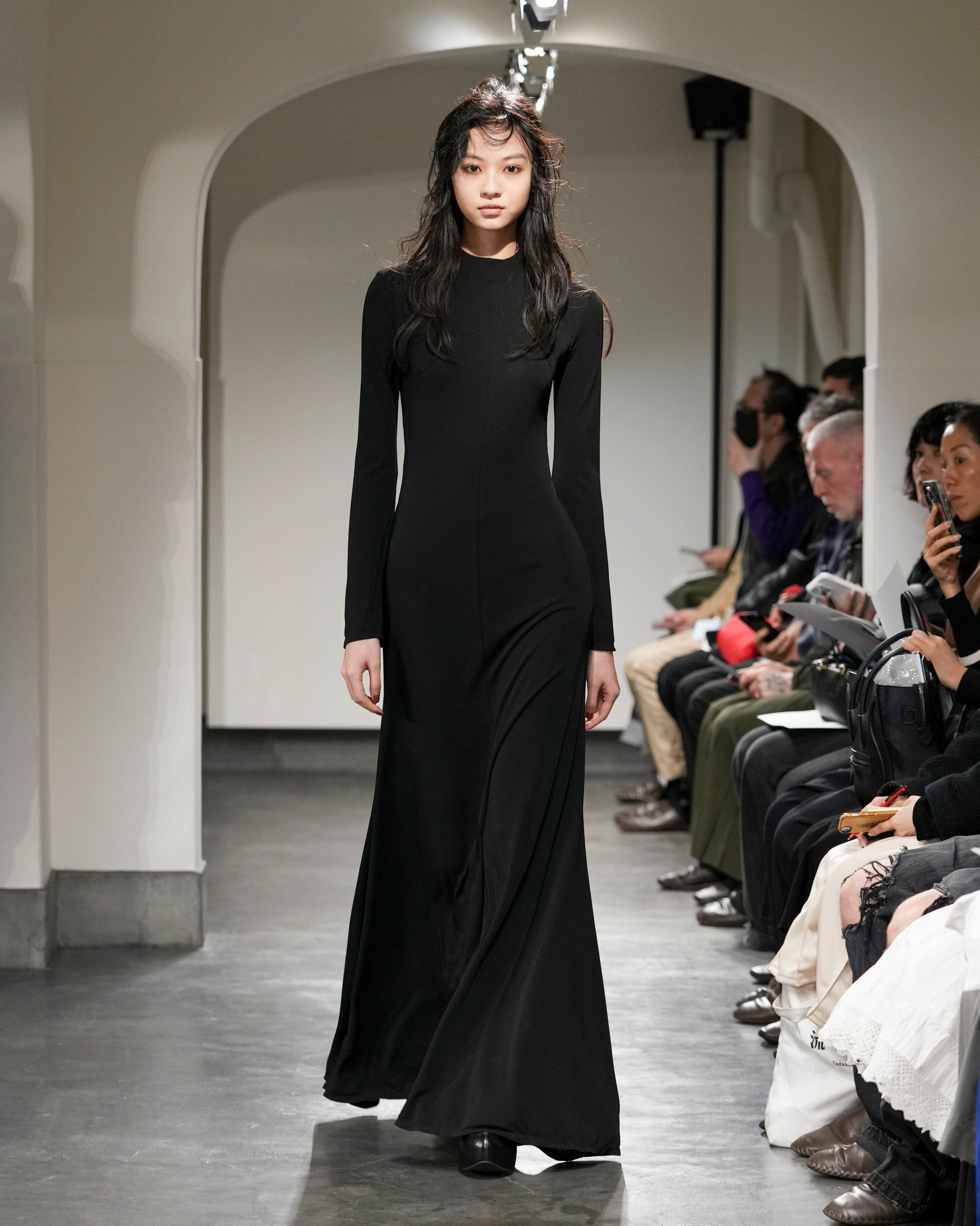 MARIANA - HIGH TWISTED JERSEY LONG SLEEVE DRESS