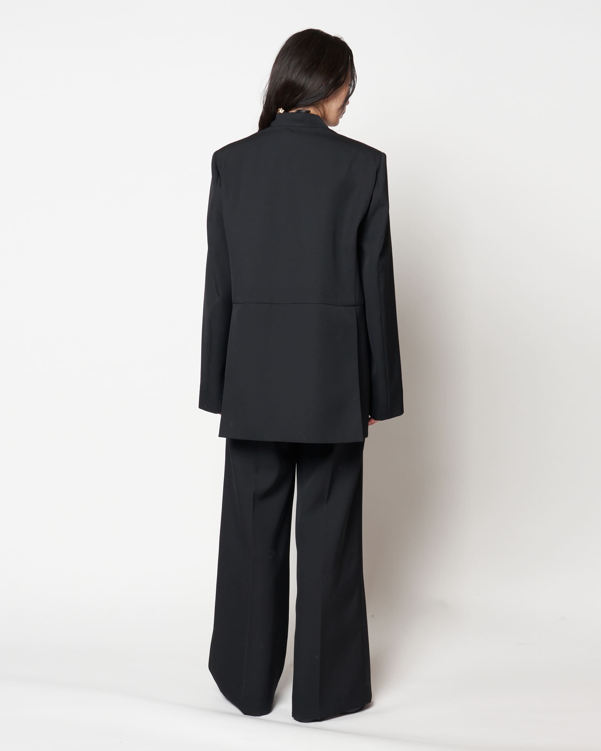 HARU -  COLLARLESS WOOL TAILORED BLAZER