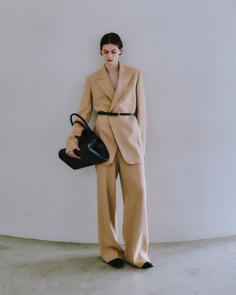 ESSENTIAL BELT - SQUARE BUCKLE LEATHER BELT