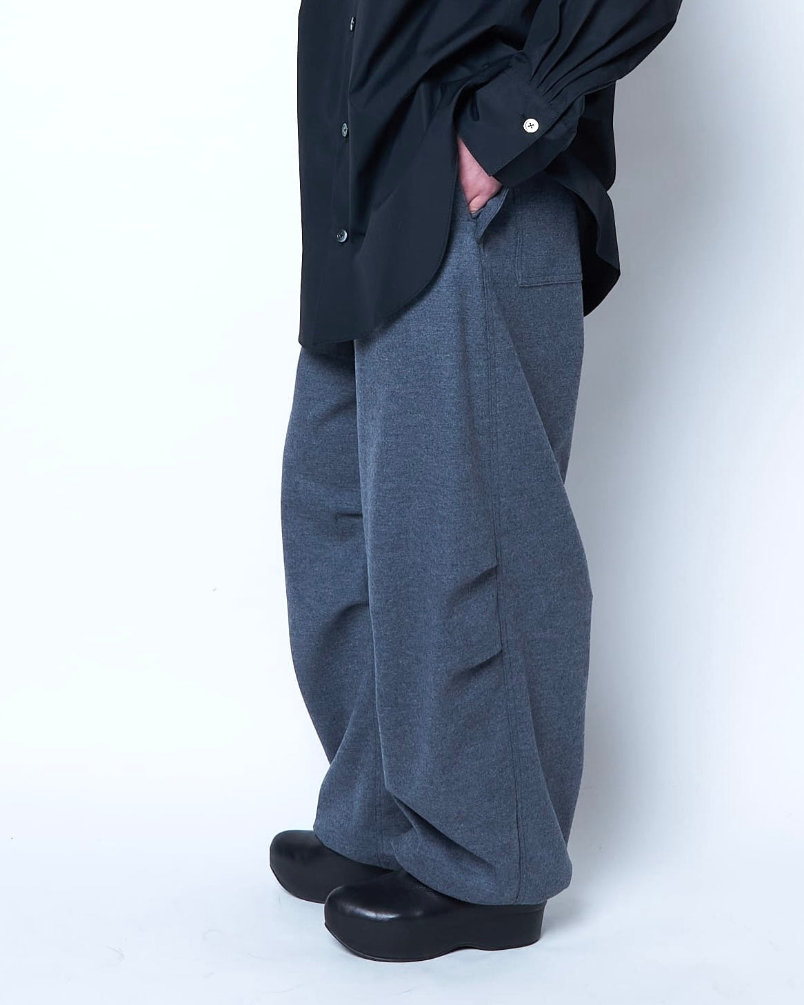 MONICA - WOOL TUCK WIDE PANTS