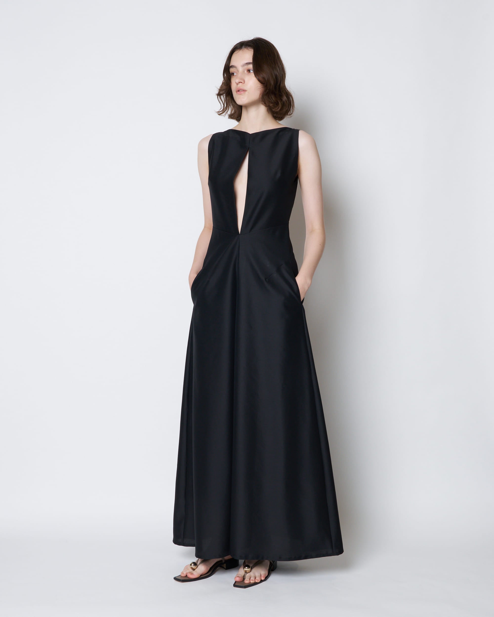 【PRE ORDER】PARMIS - FRONT SLIT WOOL SILK DRESS