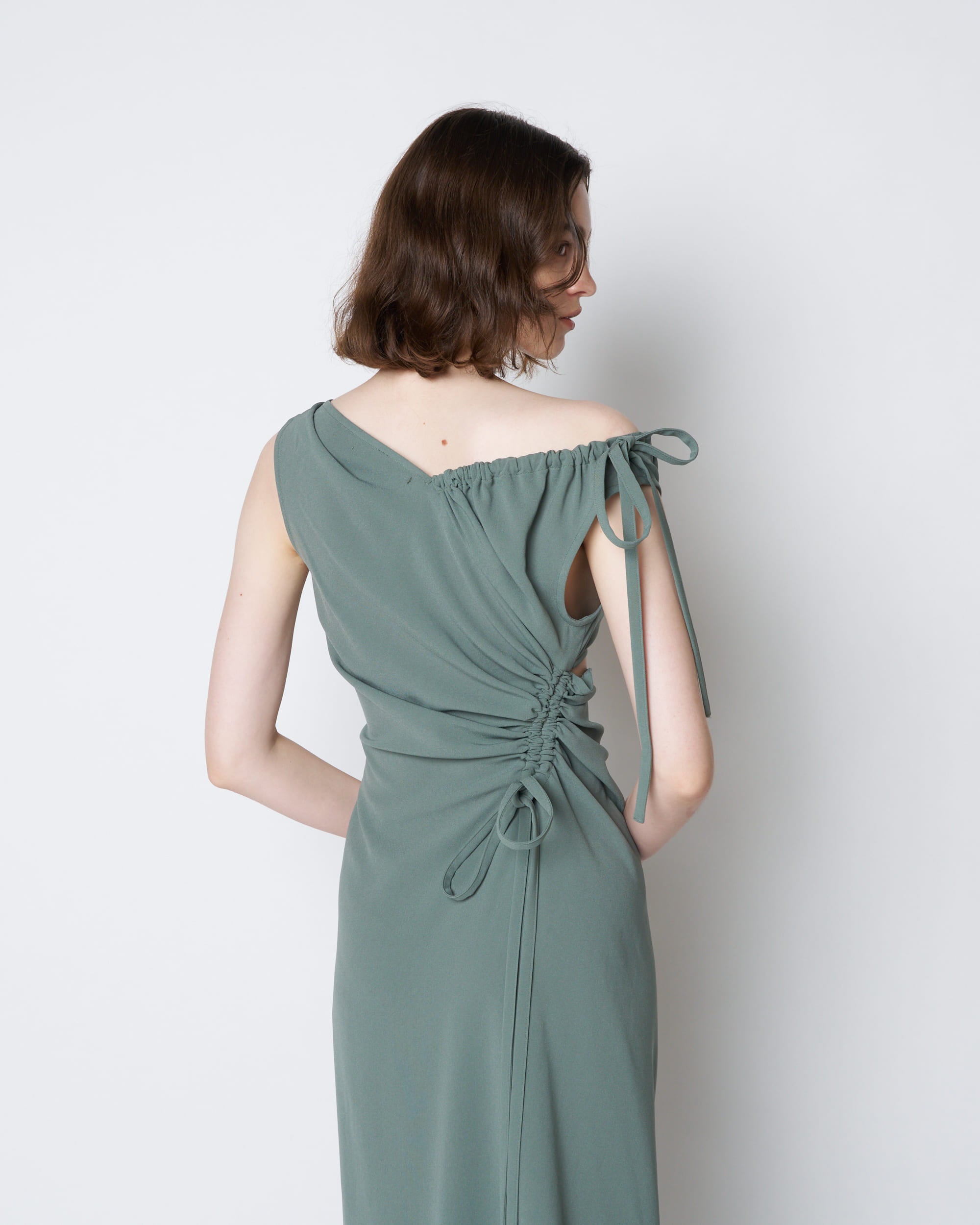 【PRE ORDER】PENELOPE - ASYMMETRIC CUT-OUT JERSEY DRESS