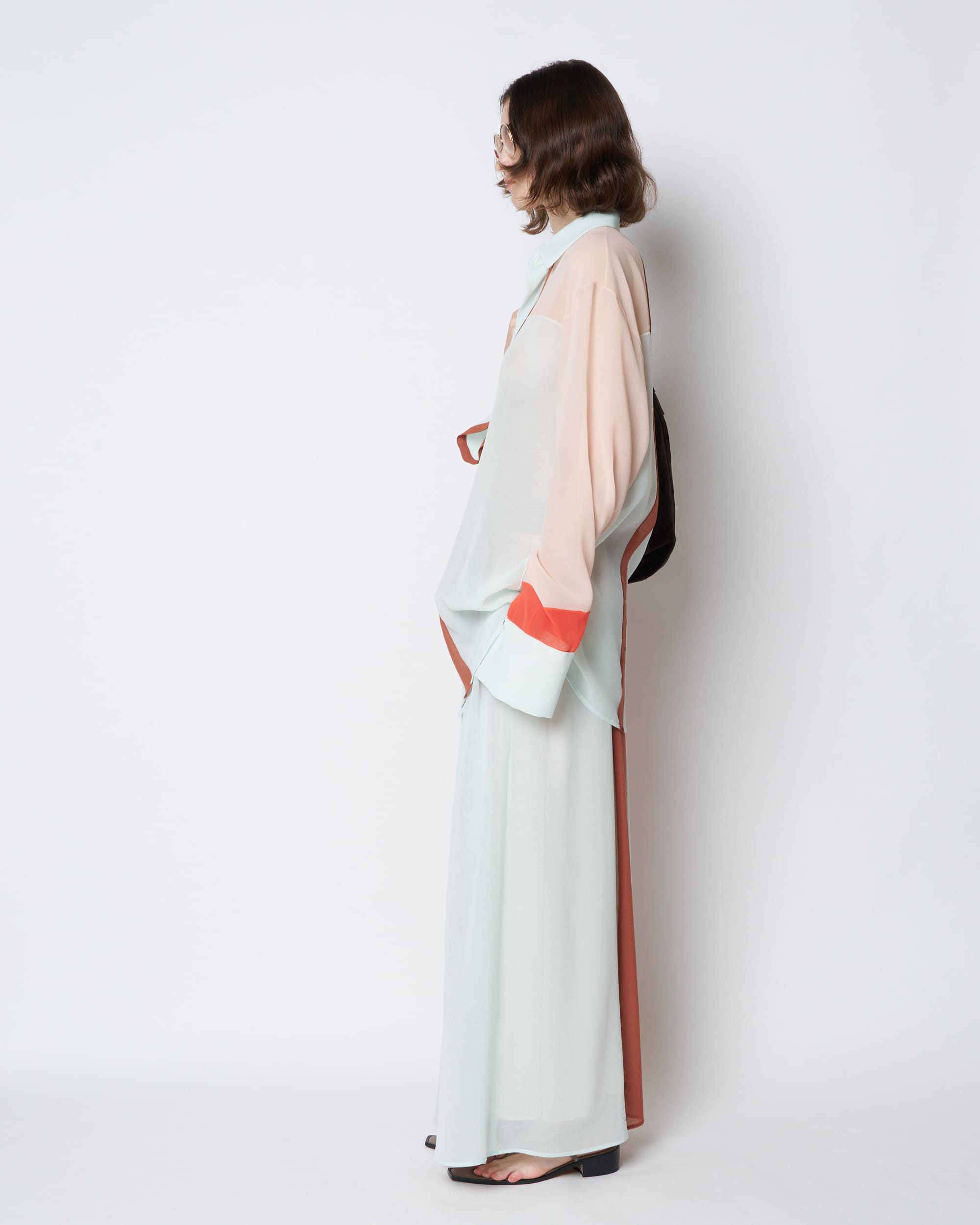 【PRE ORDER】PHOEBE - COLOUR BLOCK SHEER SHIRT