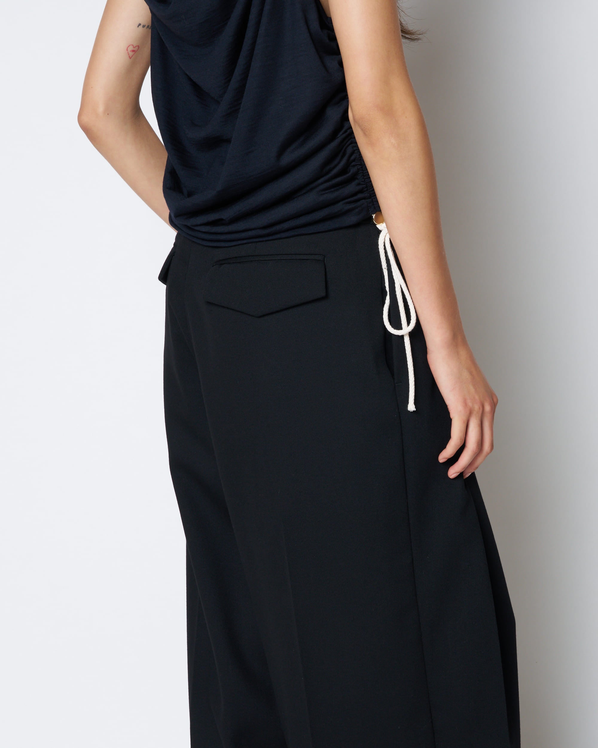 【PRE ORDER】ODETTE - SUMMER WOOL BELTED PANTS