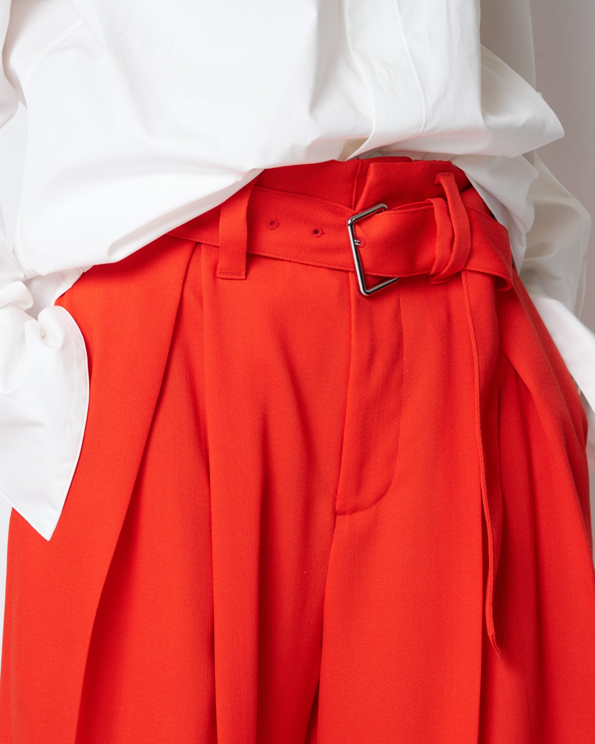 【PRE ORDER】ODETTE - SUMMER WOOL BELTED PANTS