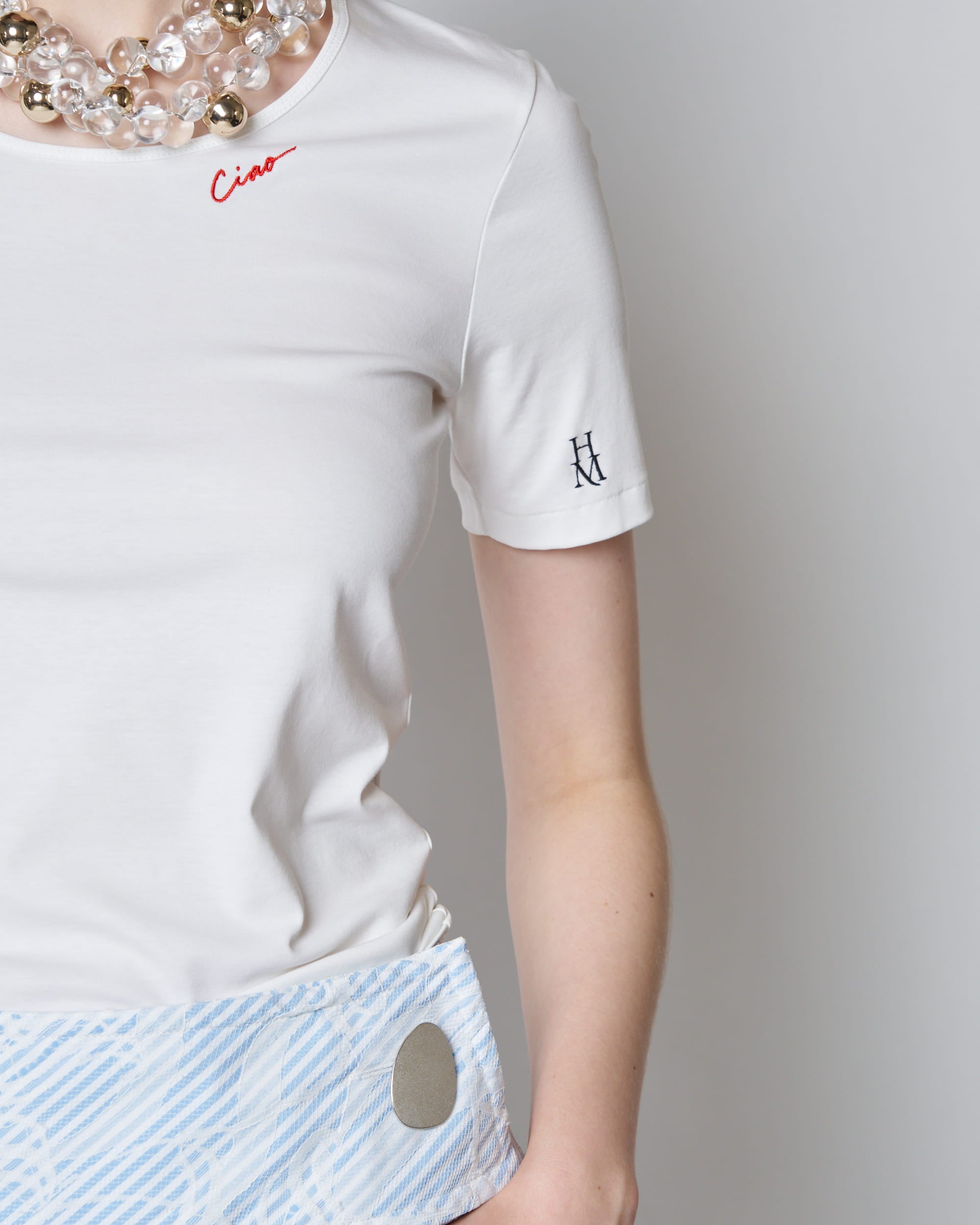 【PRE ORDER】CIAO PICCOLA - FITTED EMBROIDERED T-SHIRT