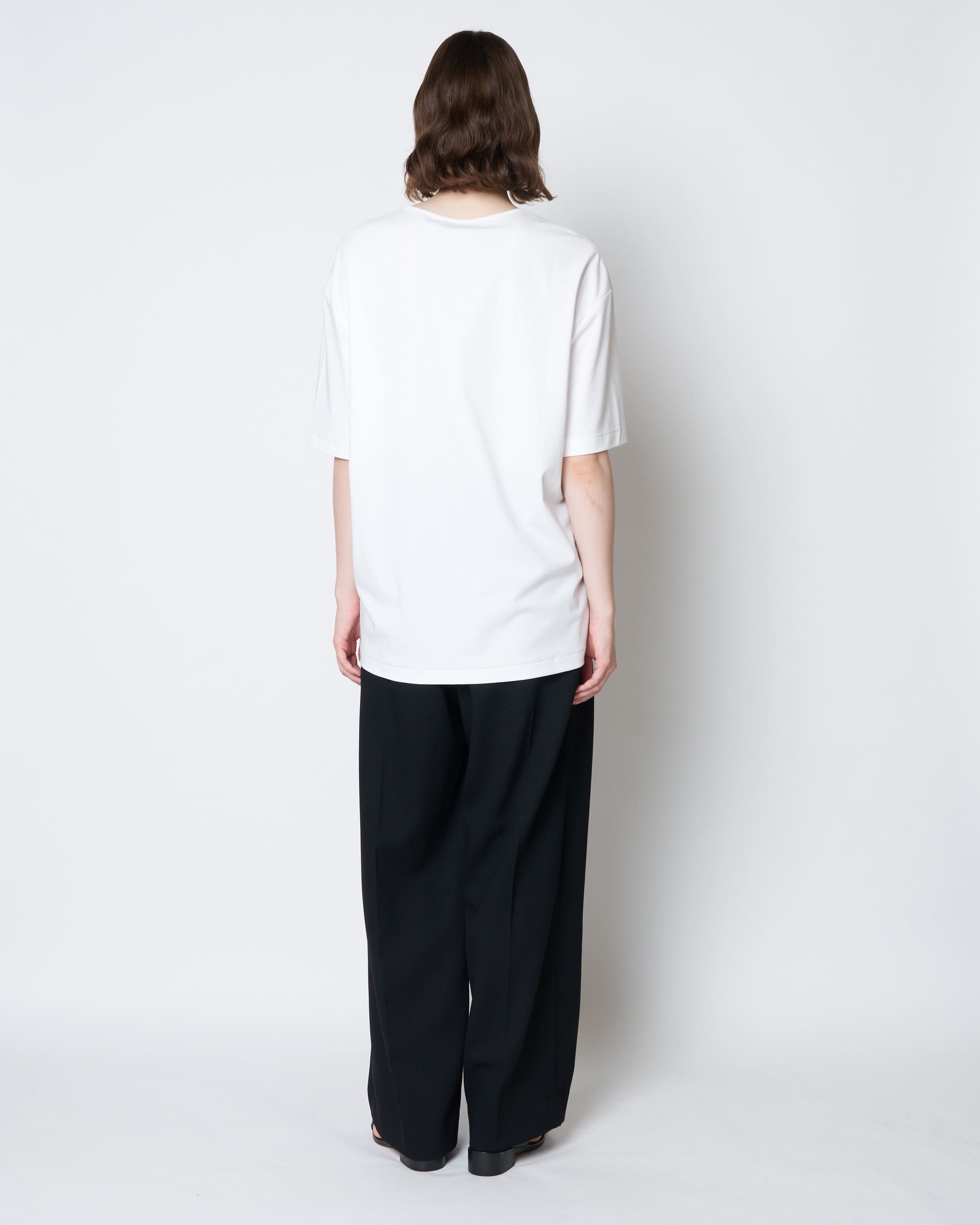 【PRE ORDER】CIAO - LOOSE FIT EMBROIDERED T-SHIRT