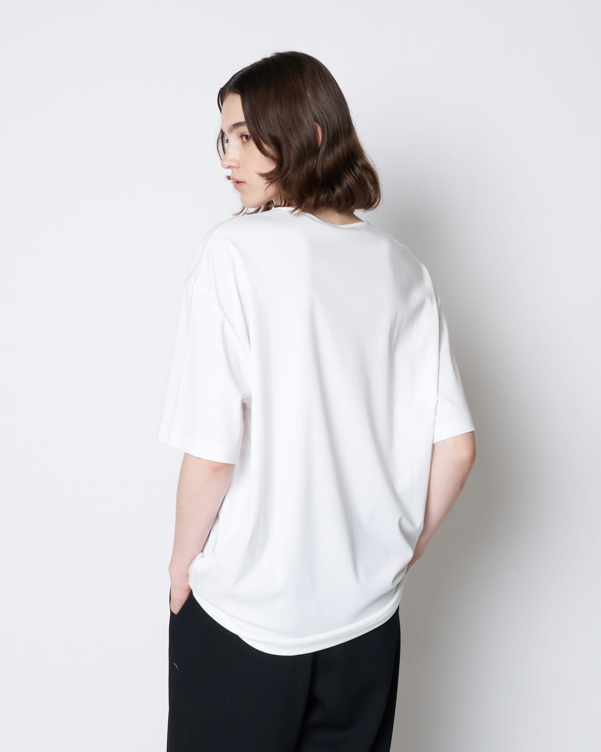 【PRE ORDER】CIAO - LOOSE FIT EMBROIDERED T-SHIRT