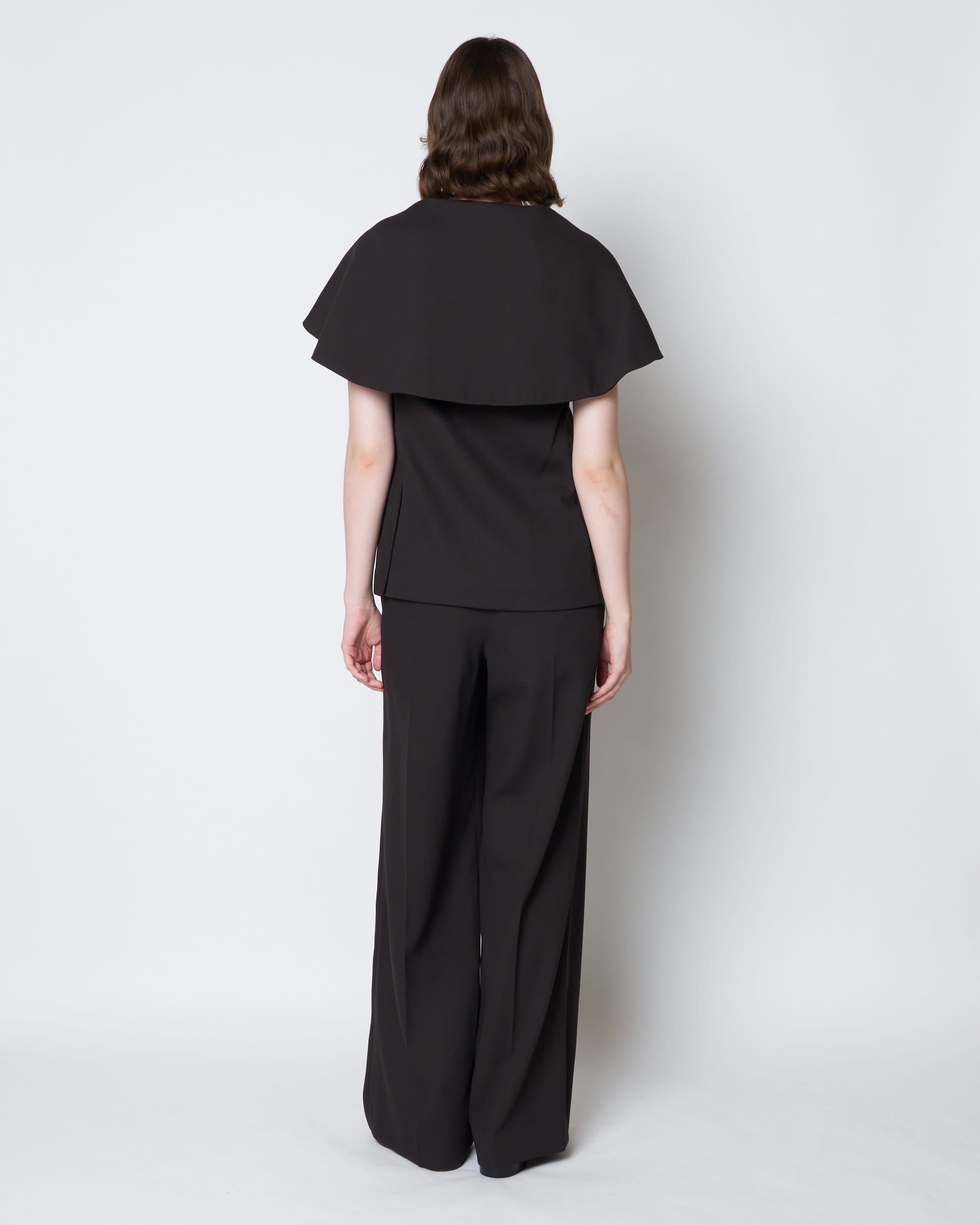 【PRE ORDER】POLA - CAPE COLLAR JACKET