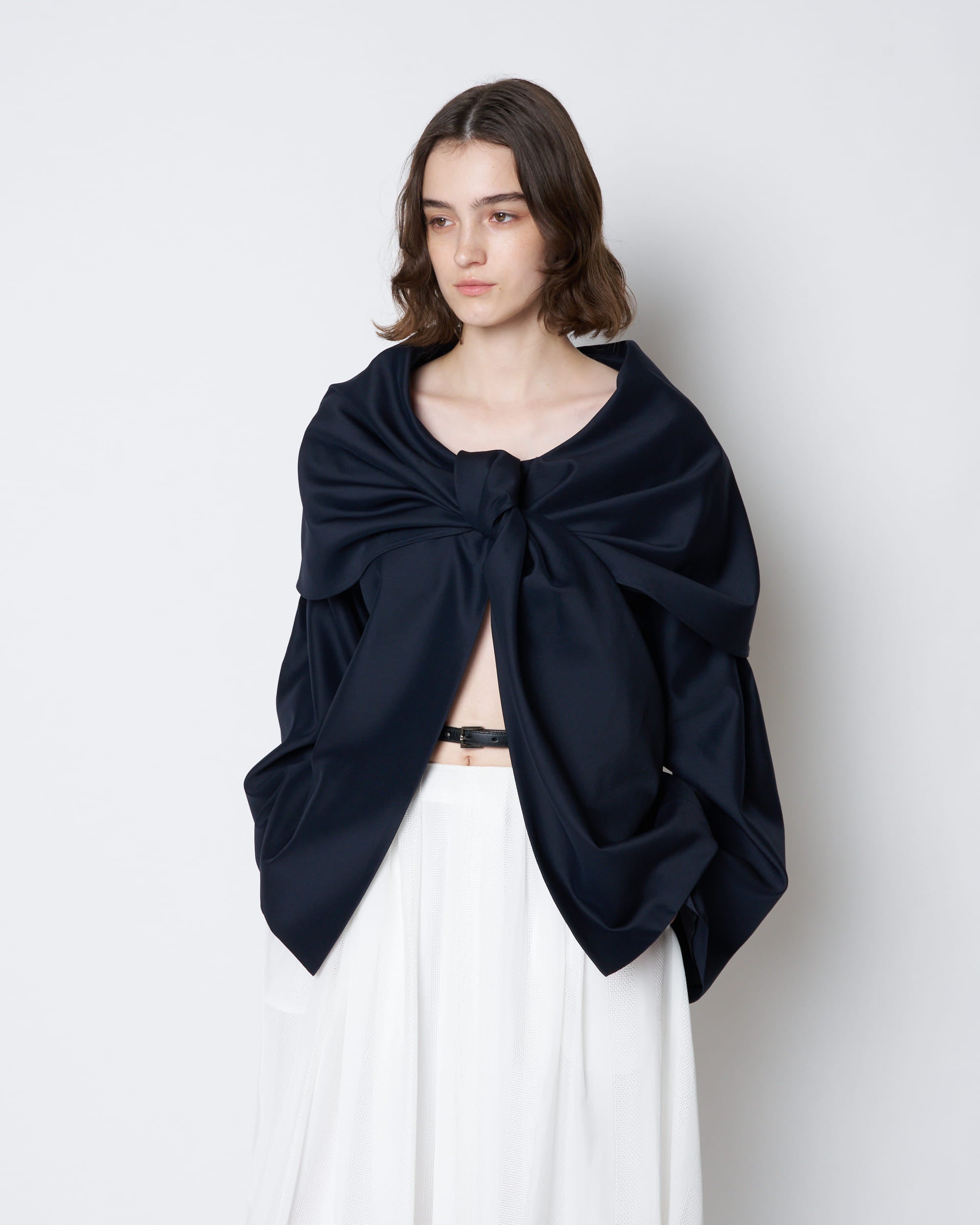 【PRE ORDER】PERLA - FRONT TWIST BELTED SILK JACKET