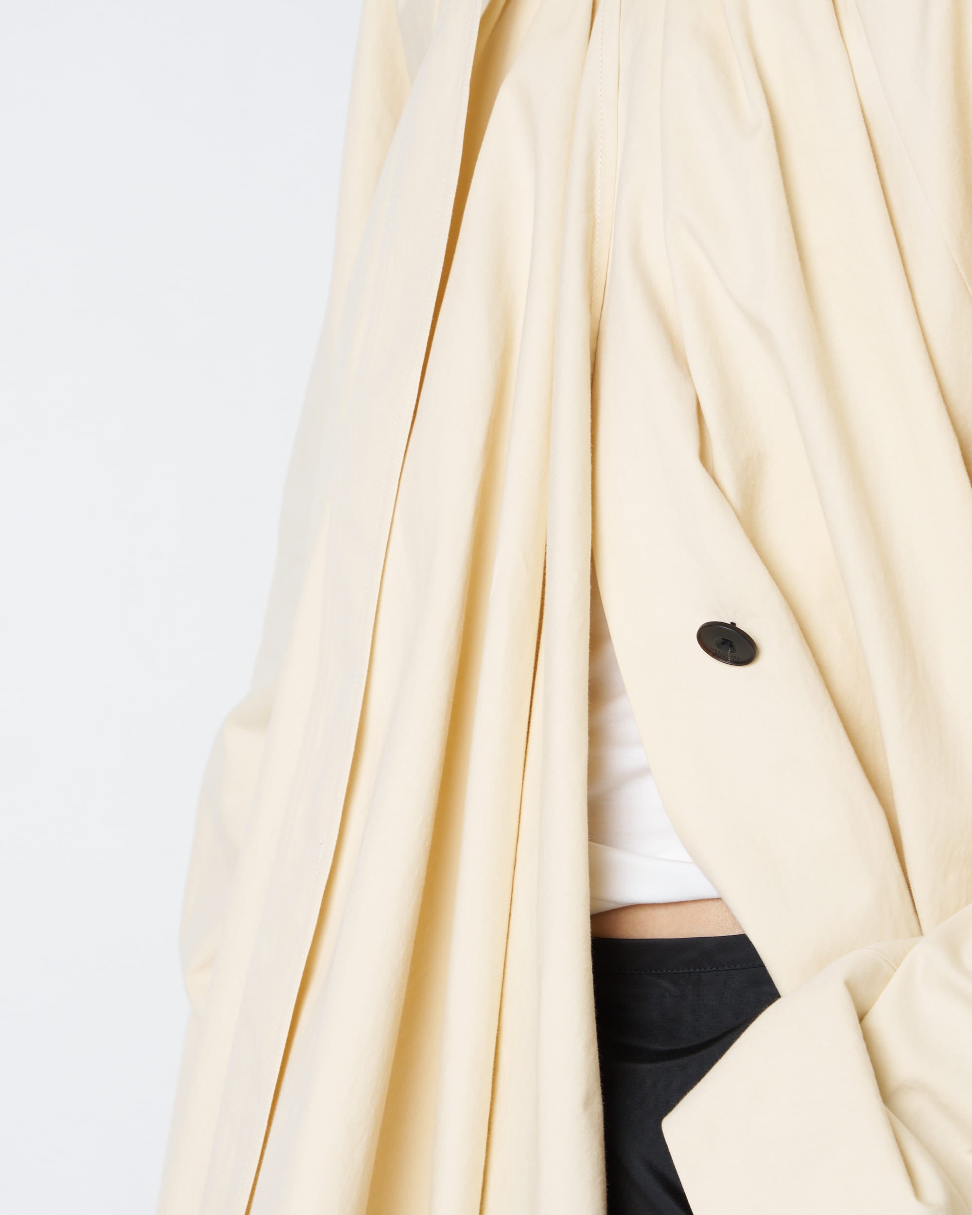 【PRE ORDER】PAVLA - FRONT GATHER BUCKLE JACKET