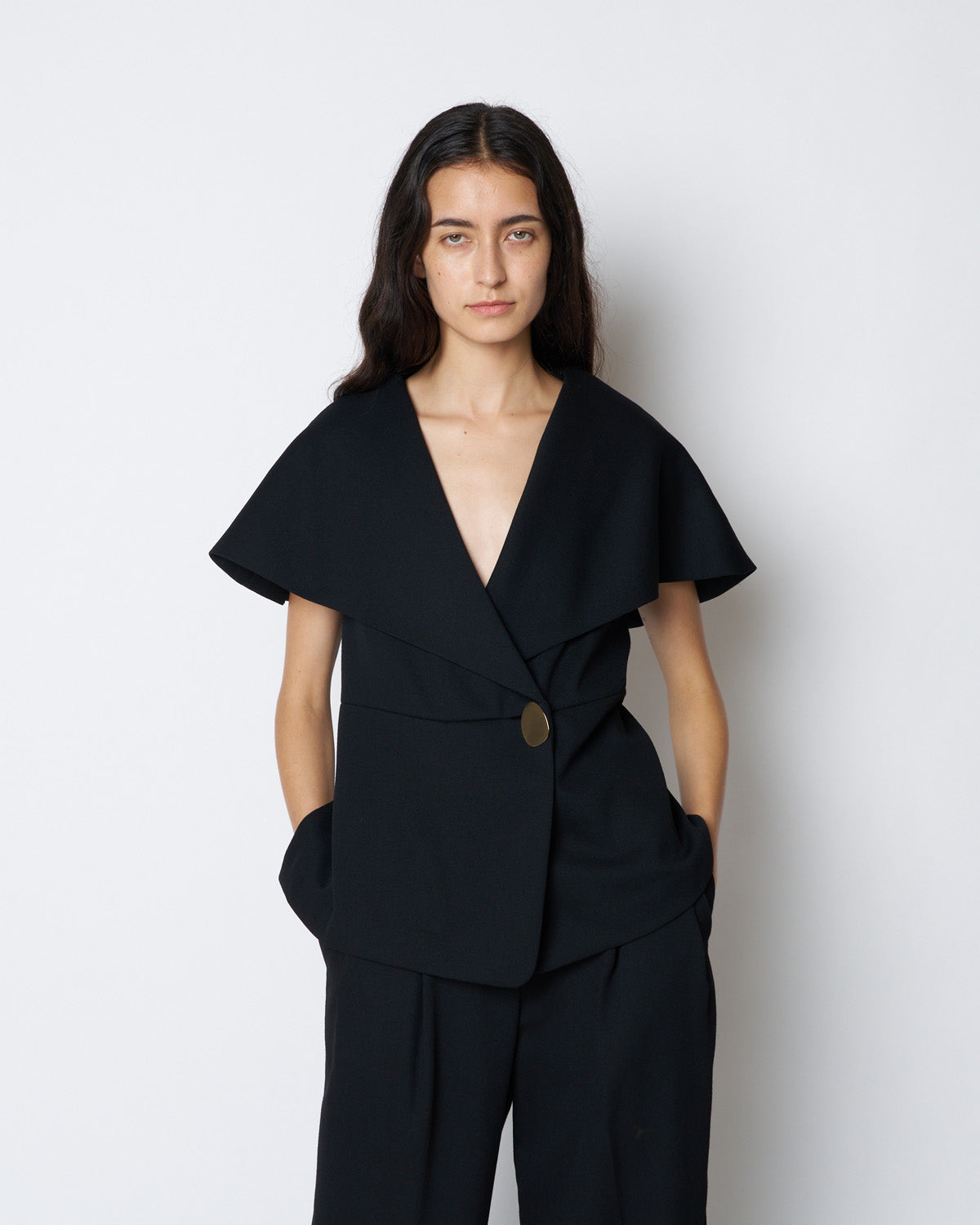 【PRE ORDER】POLA - CAPE COLLAR JACKET