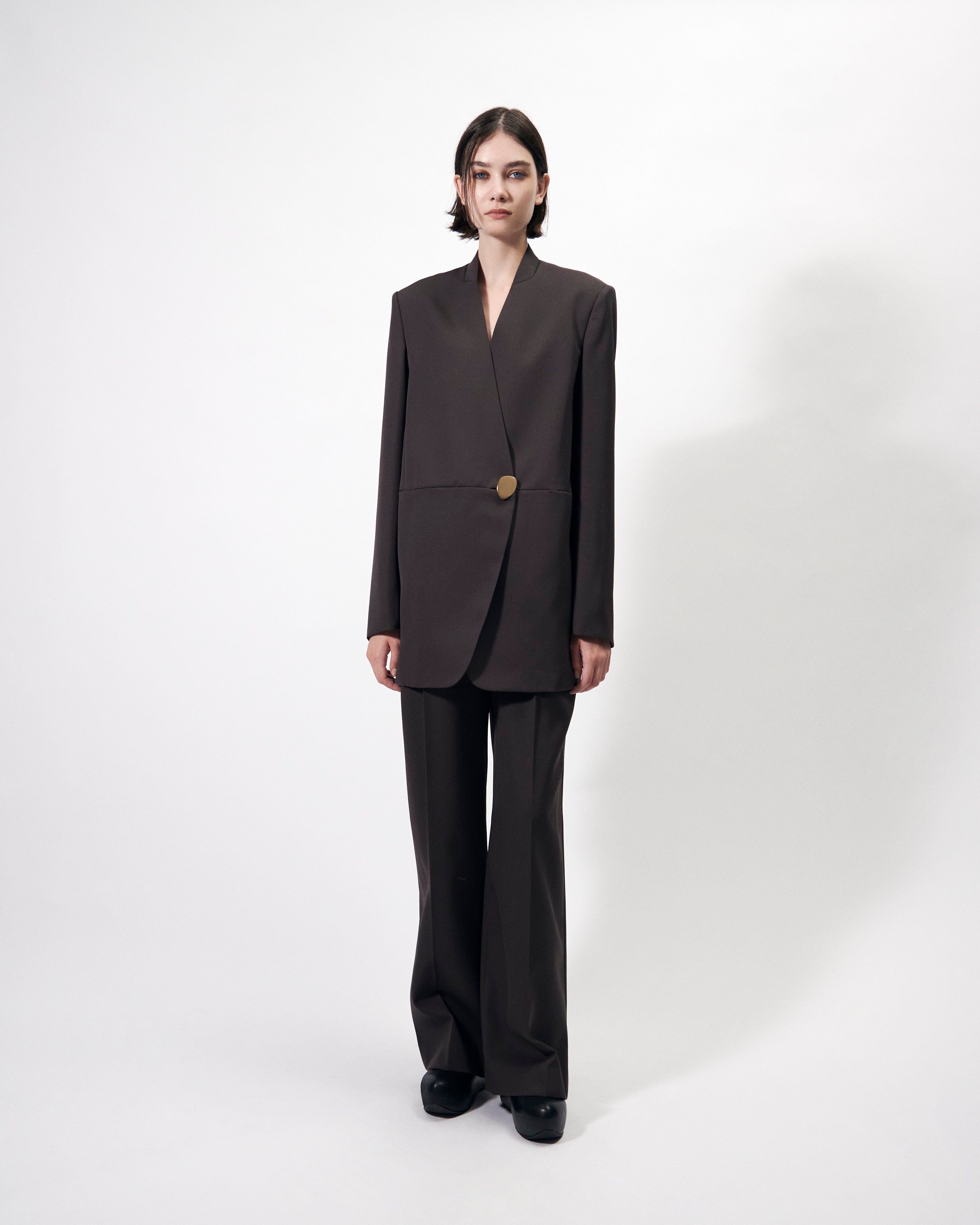 ISPARTA - WIDE SILHOUETTE WOOL TUCKED TROUSERS