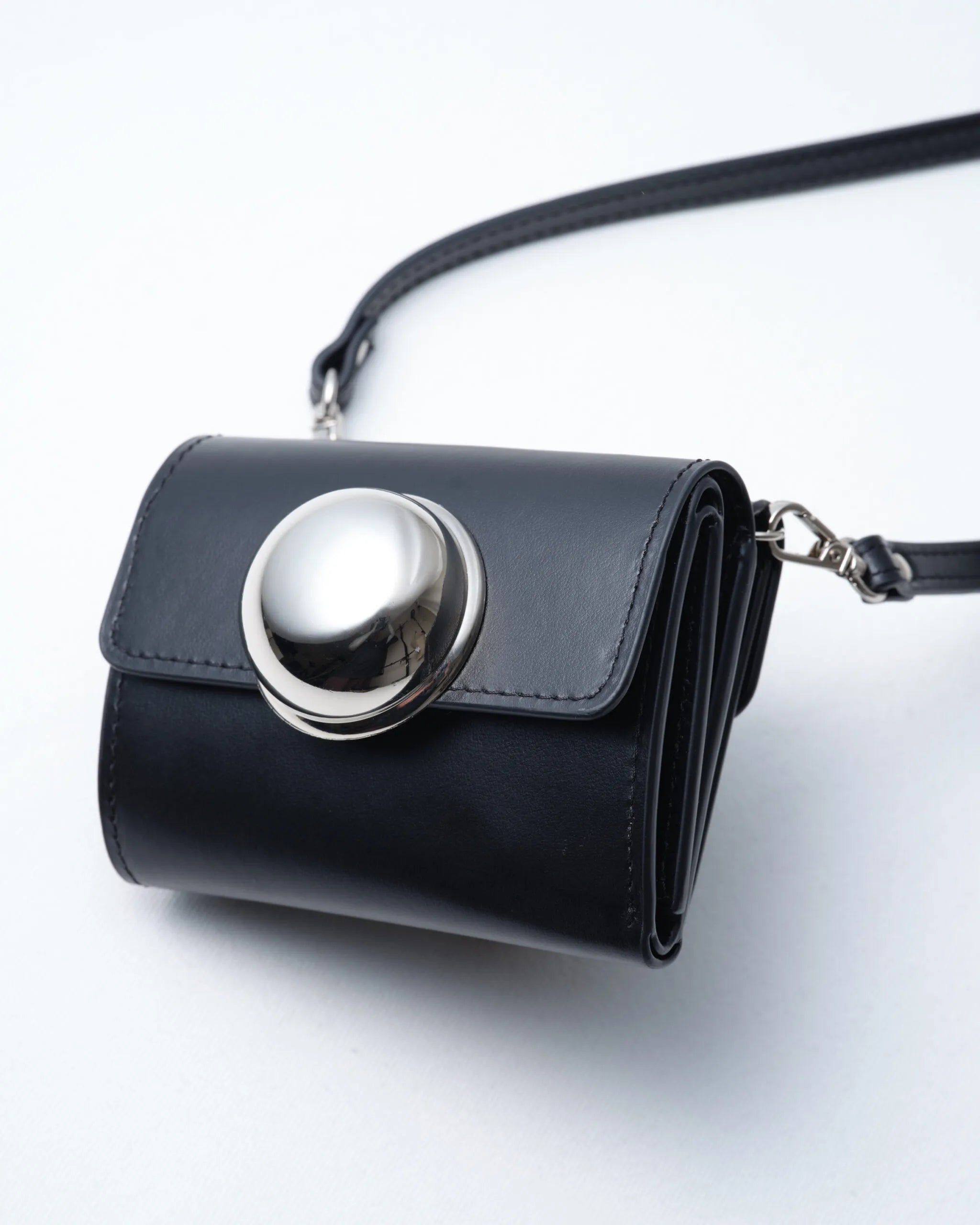 CUPOLA  - SPHERE BUTTON LEATHER WALLET