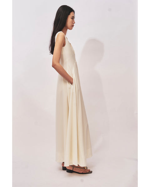 INES - BACK SATIN FLARE DRESS