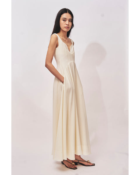 INES - BACK SATIN FLARE DRESS