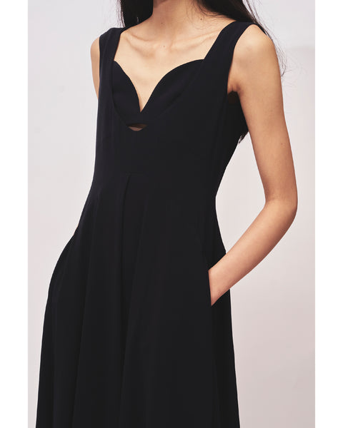 INES - BACK SATIN FLARE DRESS
