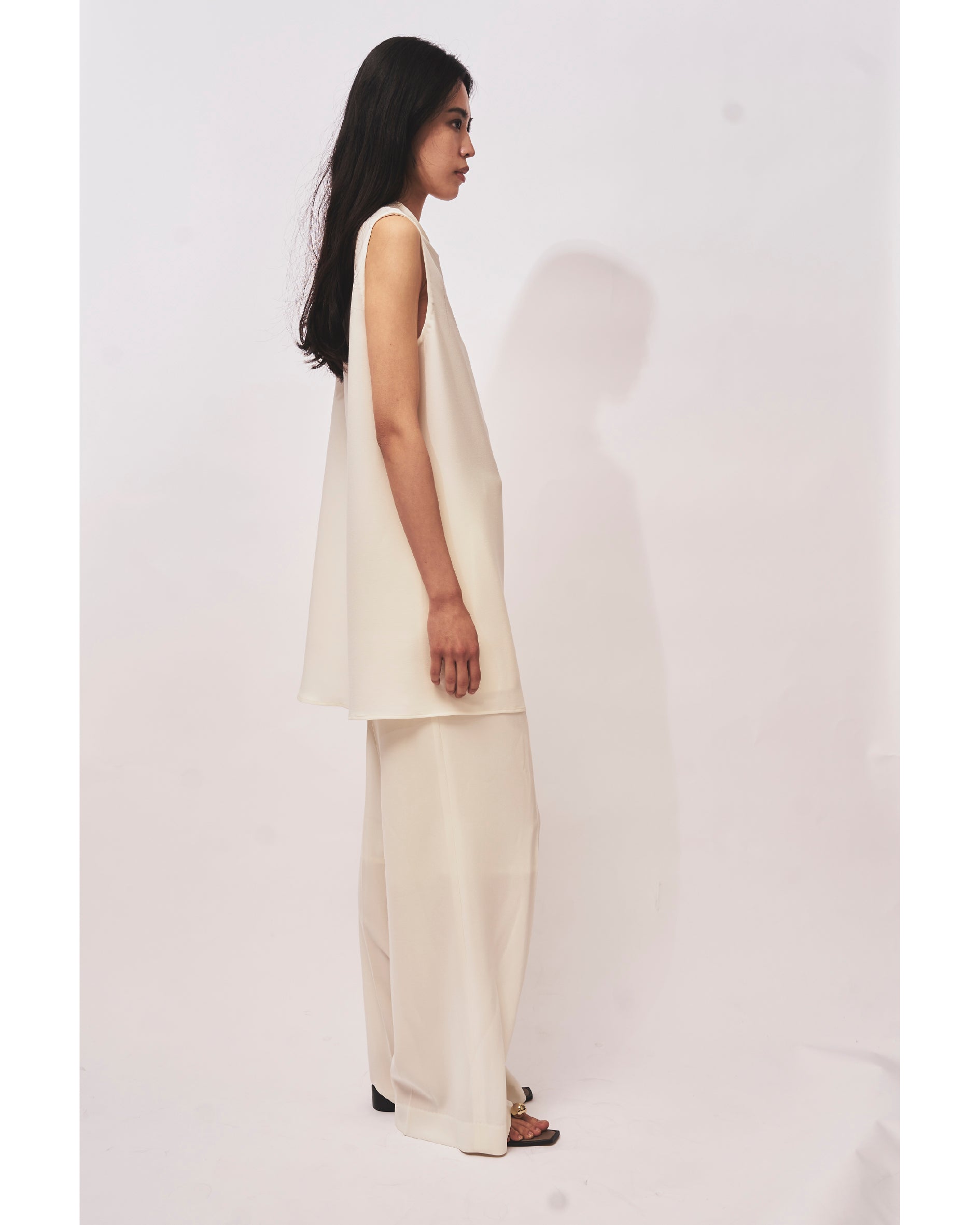 LEVI - BACK SATIN ASYMMETRY DRAPED BLOUSE
