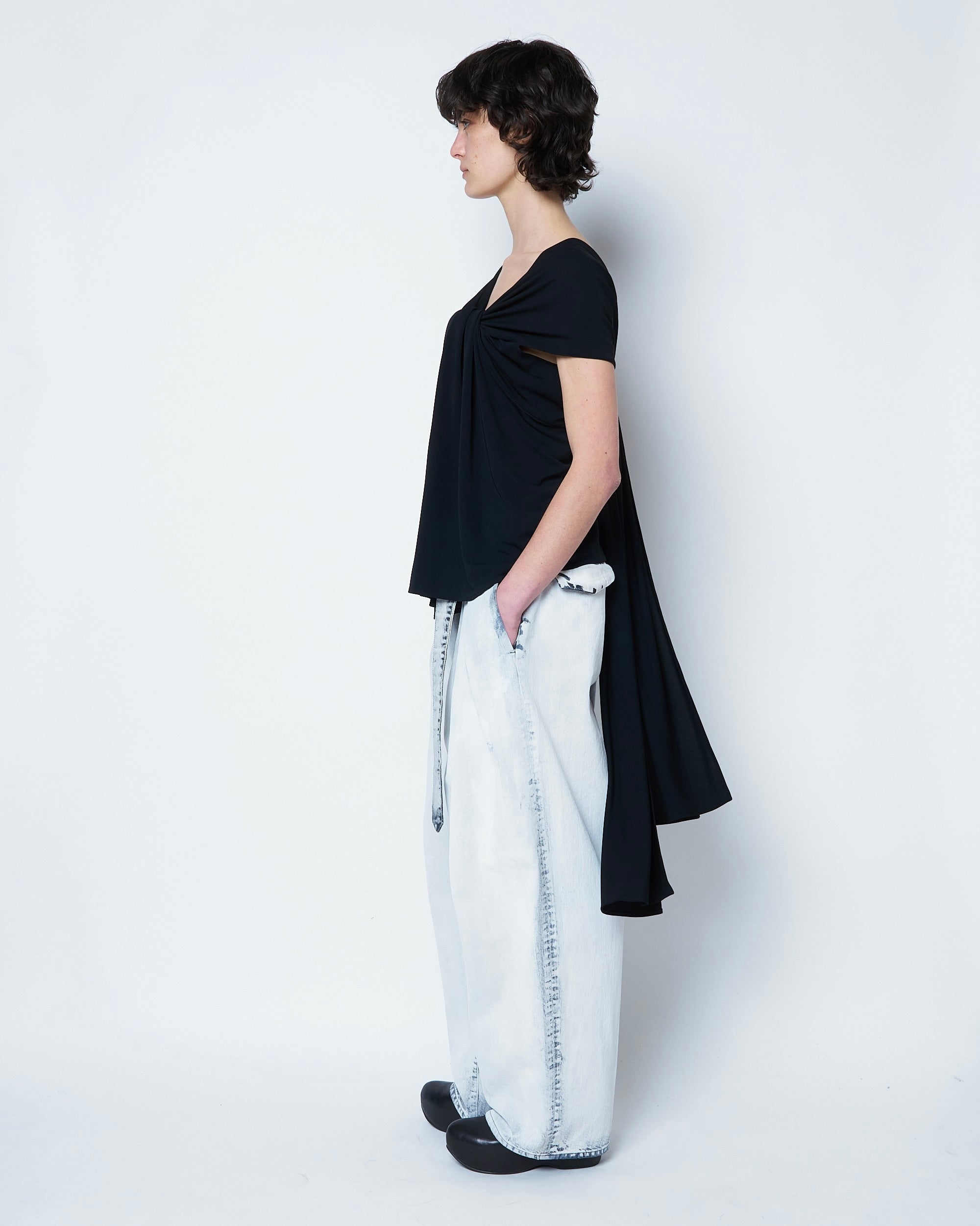 【COMING SOON】ODETTE - BLEACHED DENIM BELTED PANTS
