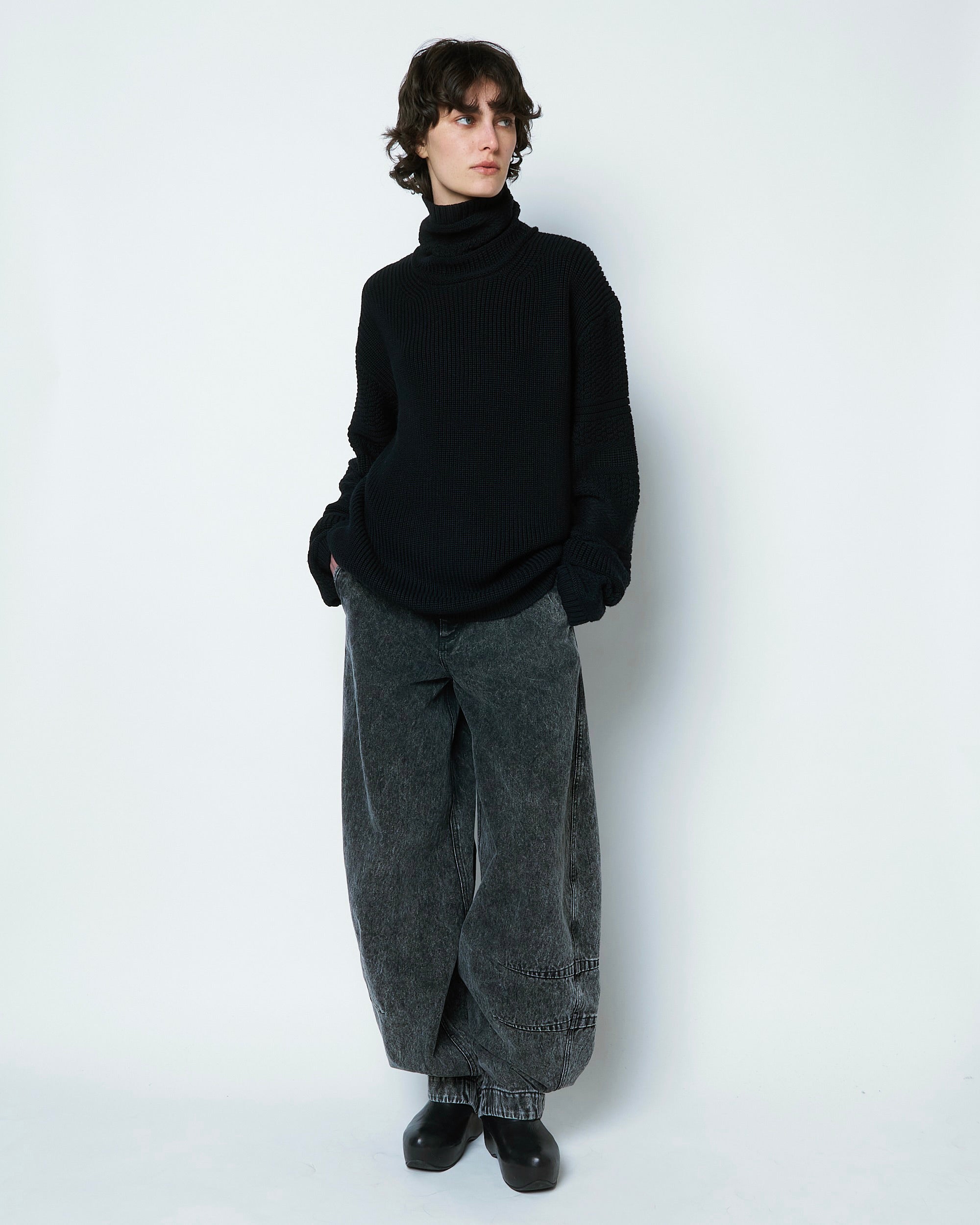 【COMING SOON】NARVIK - COCOON DENIM PANTS