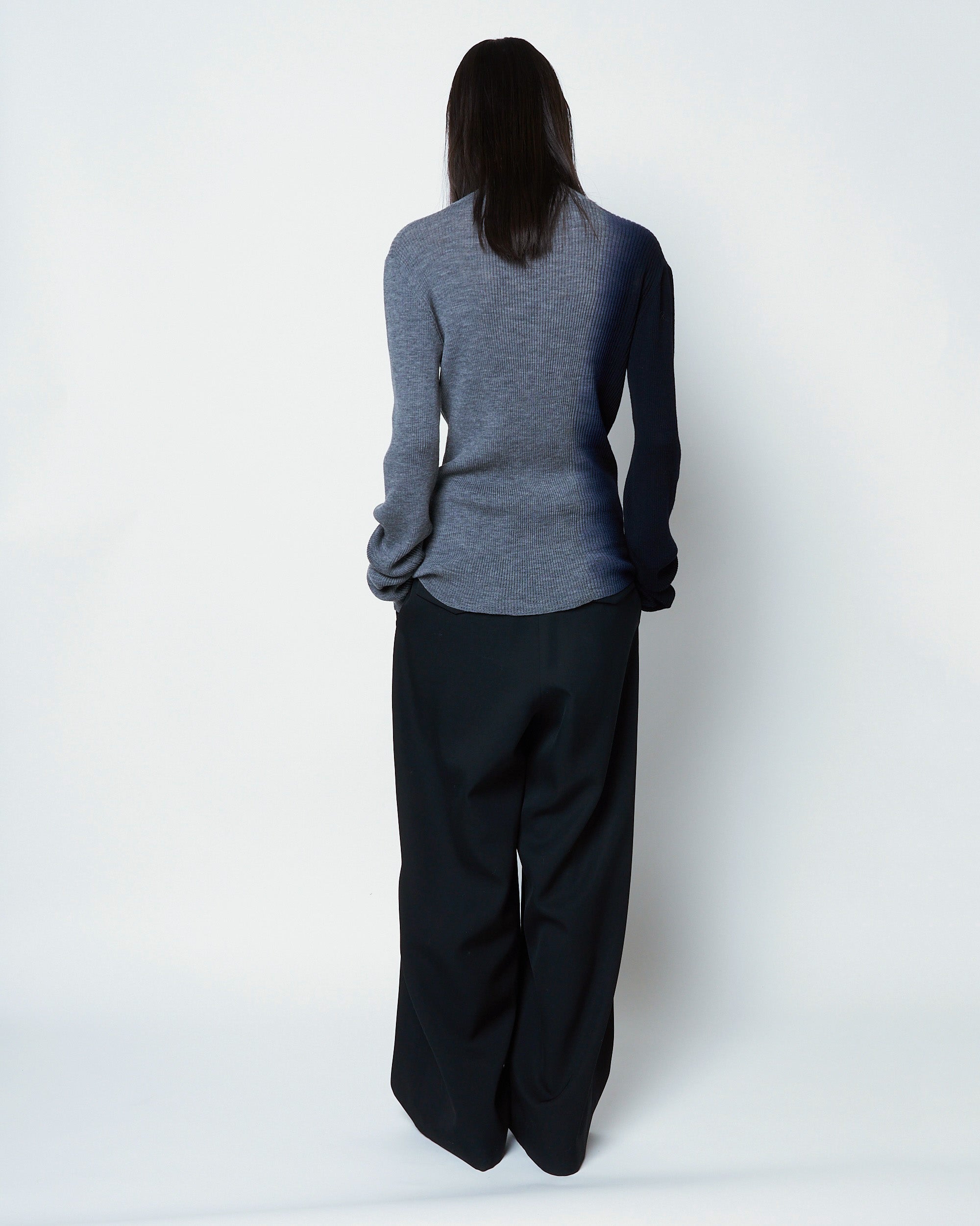 【COMING SOON】OPHIRAE - FINE GRADATION KNIT TOP