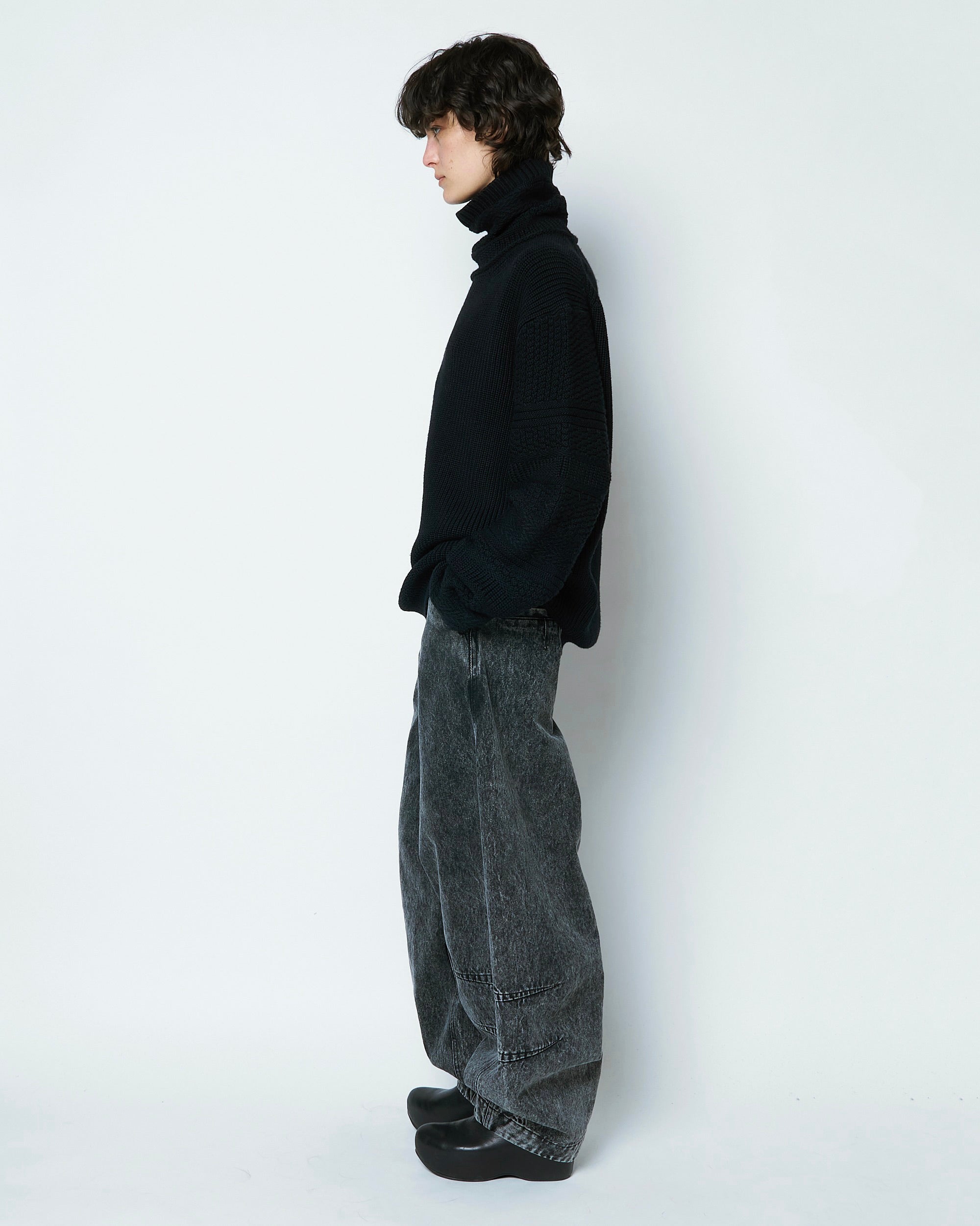 【COMING SOON】NARVIK - COCOON DENIM PANTS