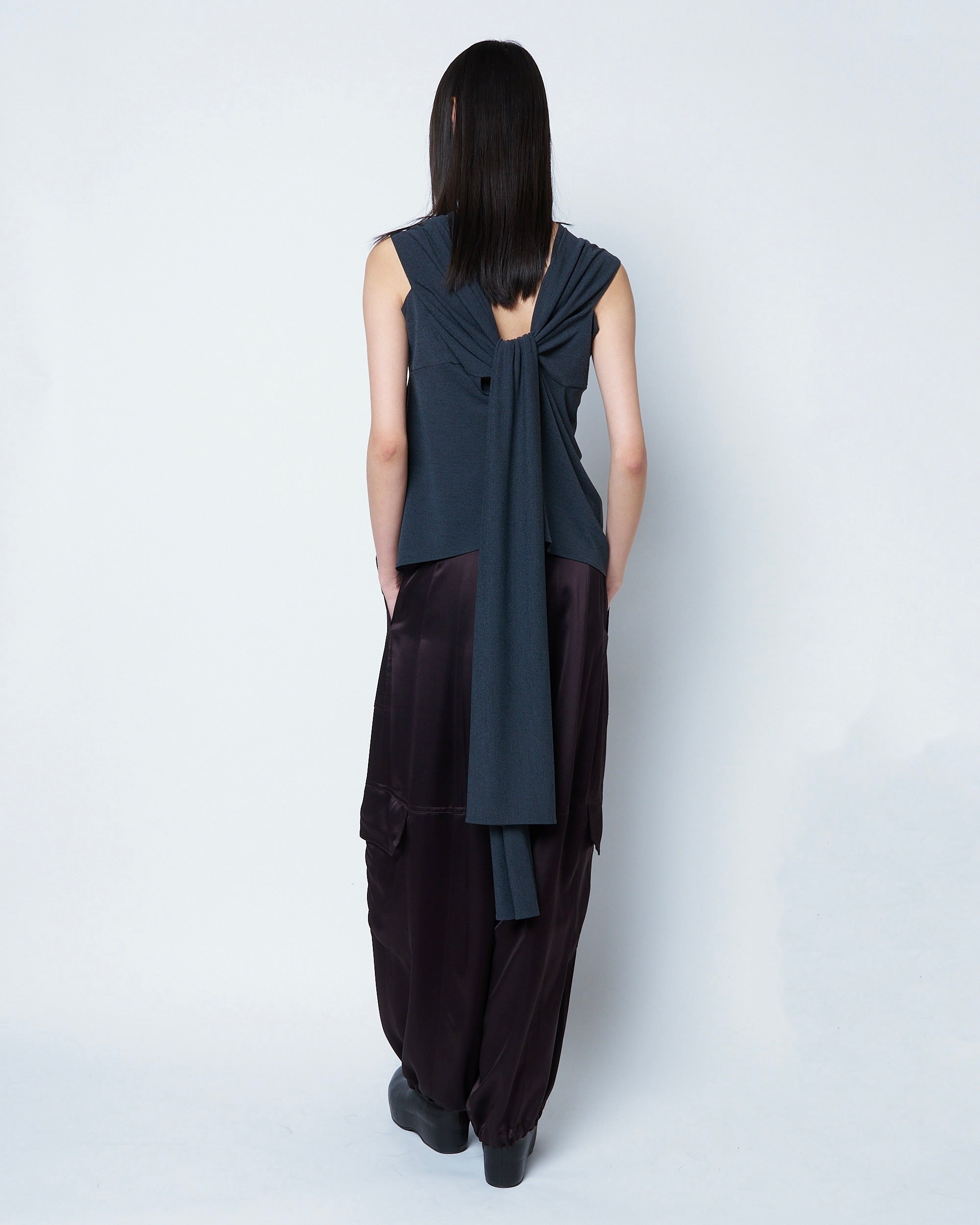 【COMING SOON】ONYX - DRAPED RAYON TOP