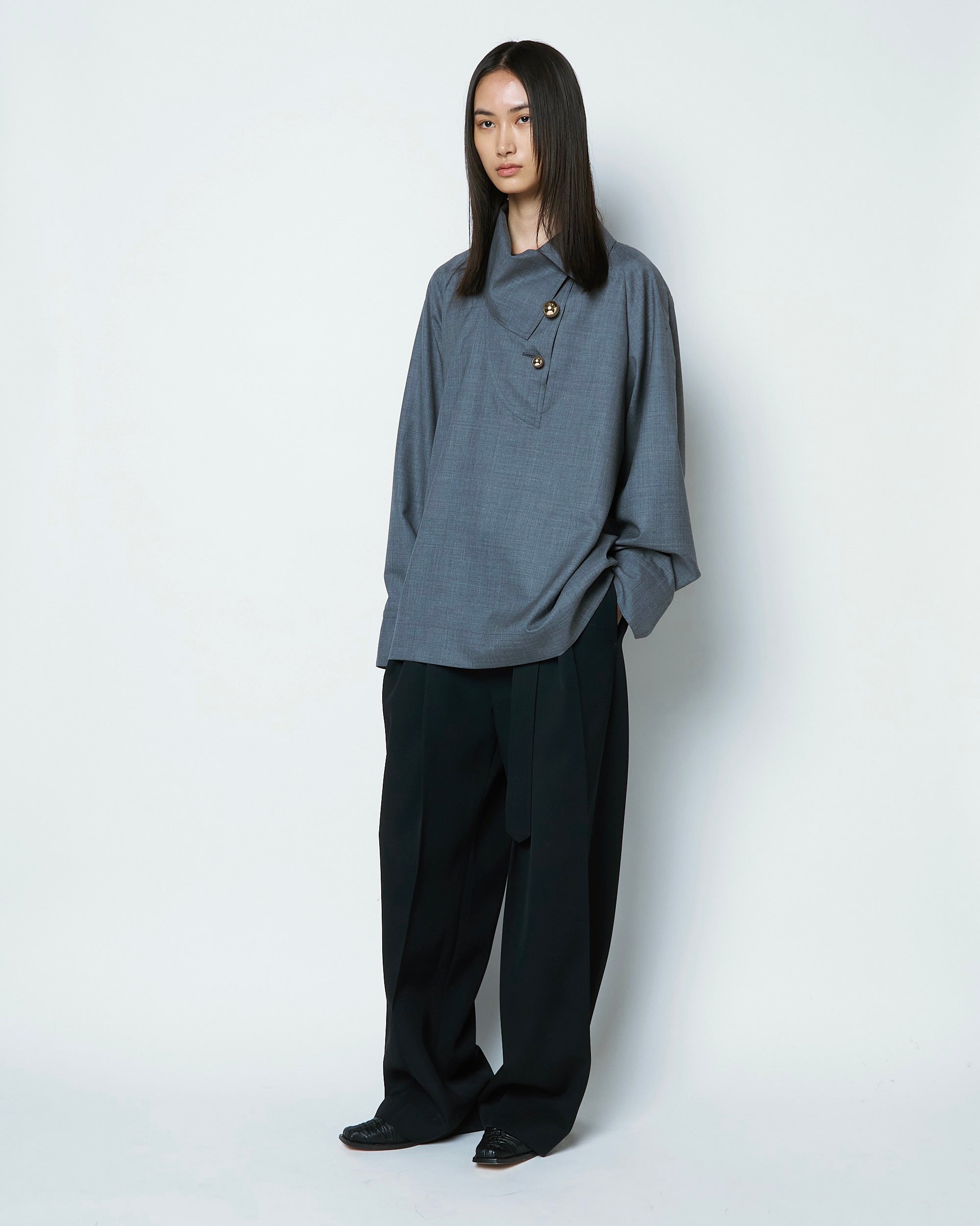 【COMING SOON】OVELIA - 2WAY WOOL BLOUSE WITH BUTTONS