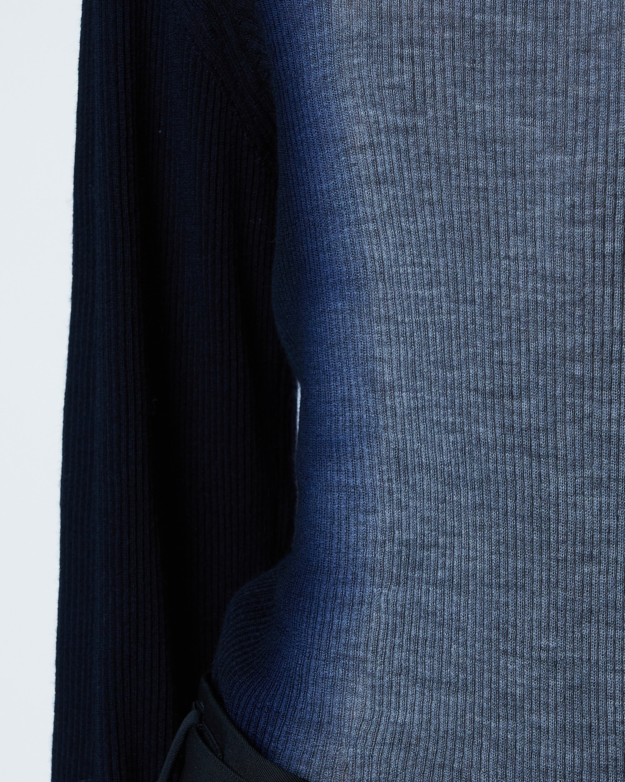 【COMING SOON】OPHIRAE - FINE GRADATION KNIT TOP
