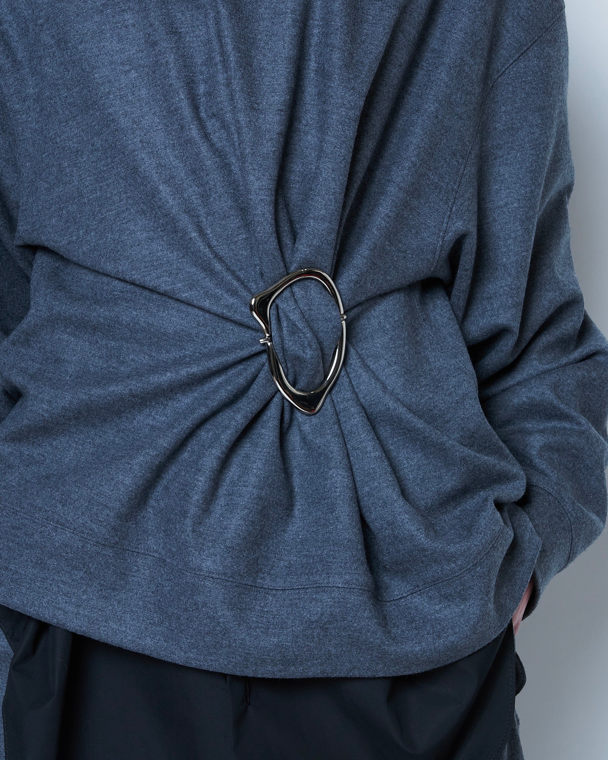 OATH - VIRGIN WOOL GATHERED SWEATER WITH BUCKLE