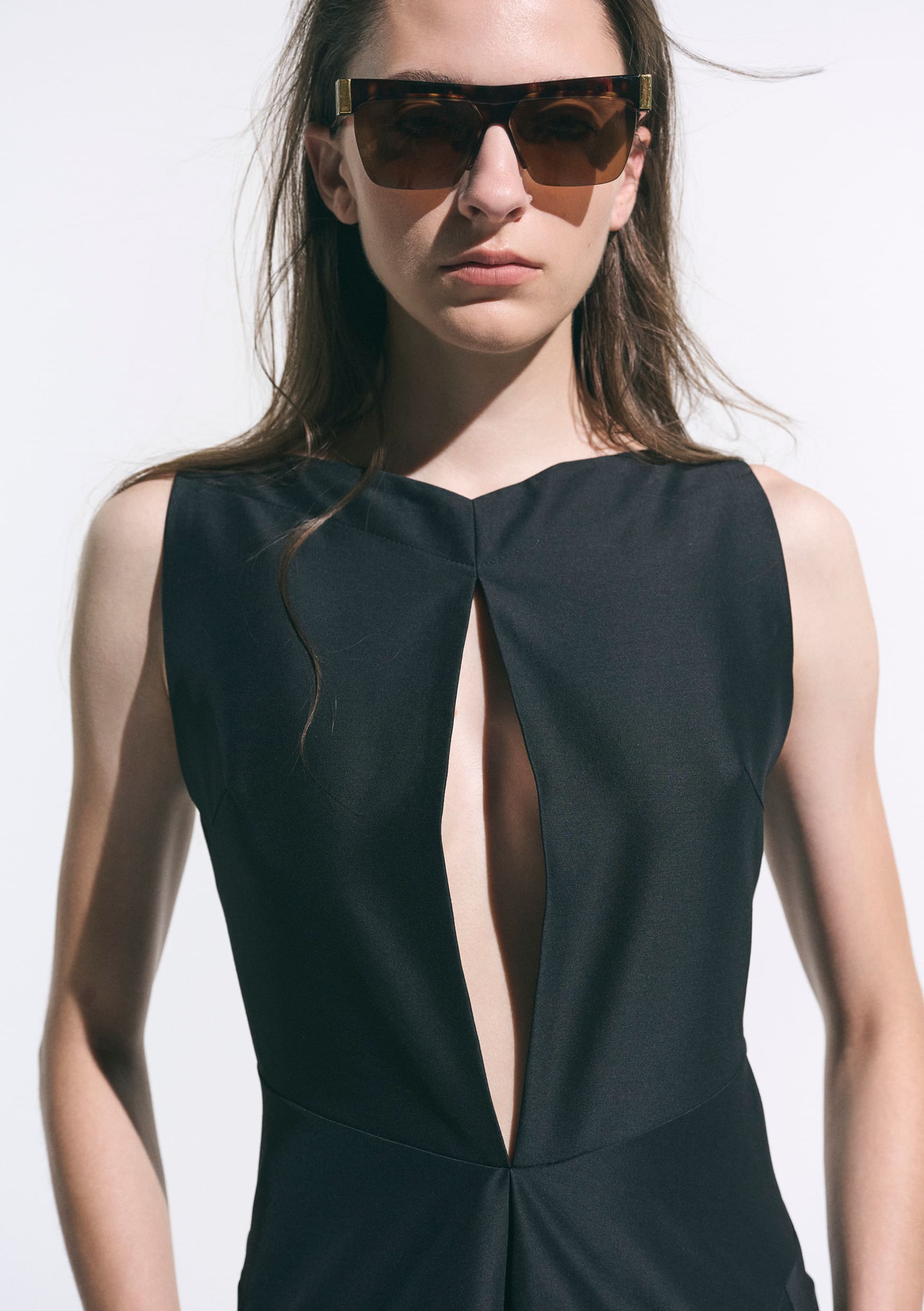 【PRE ORDER】PARMIS - FRONT SLIT WOOL SILK DRESS