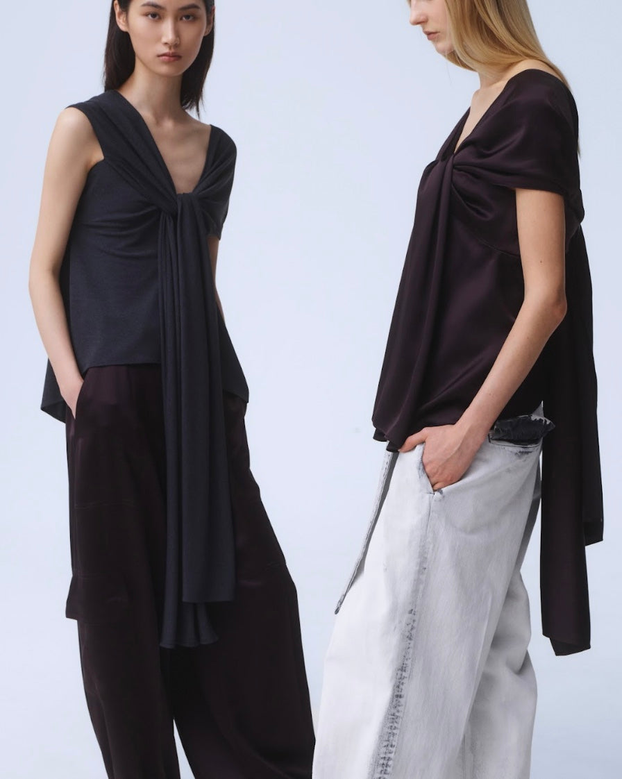 【COMING SOON】ONYX - DRAPED RAYON TOP