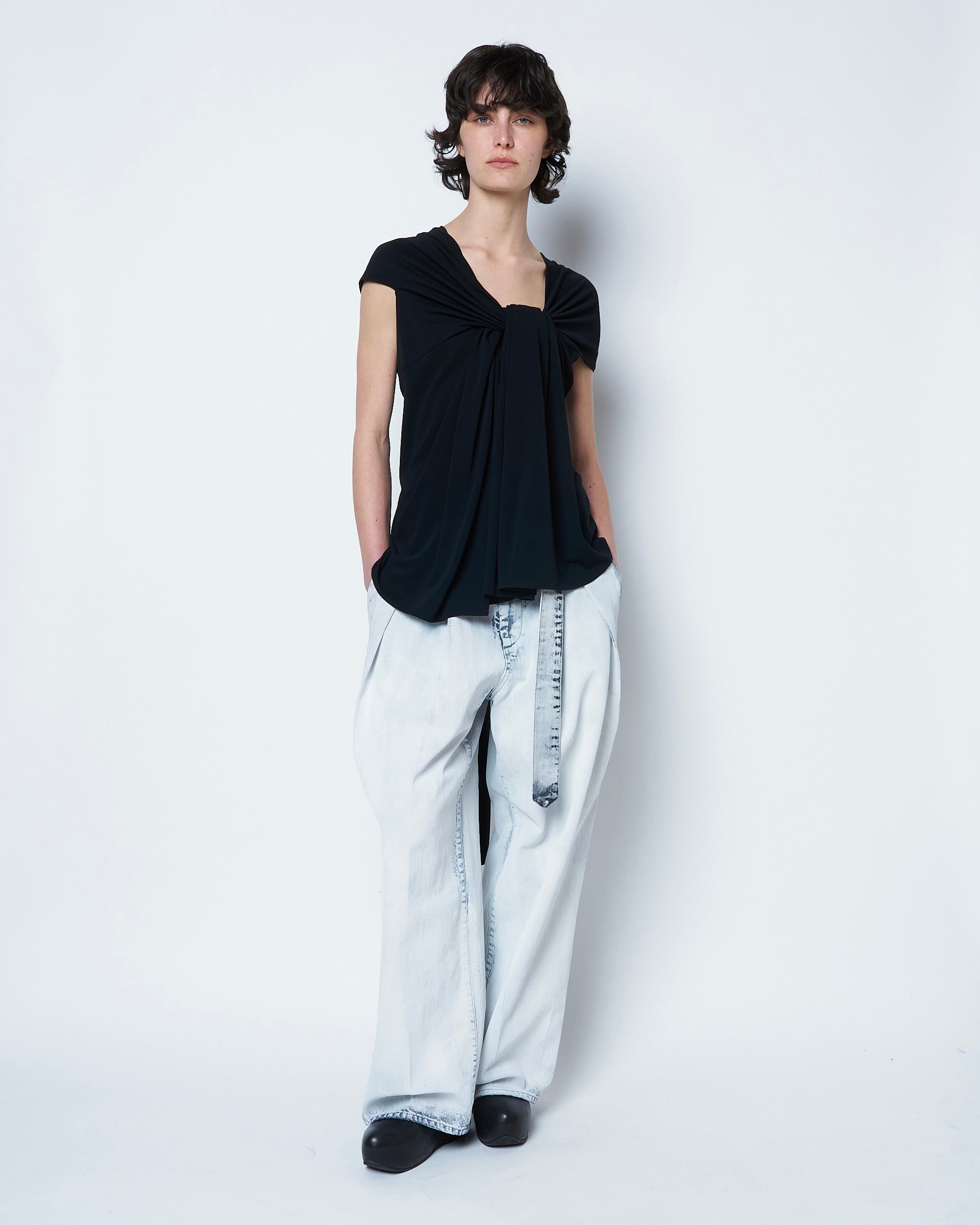 【COMING SOON】ODETTE - BLEACHED DENIM BELTED PANTS