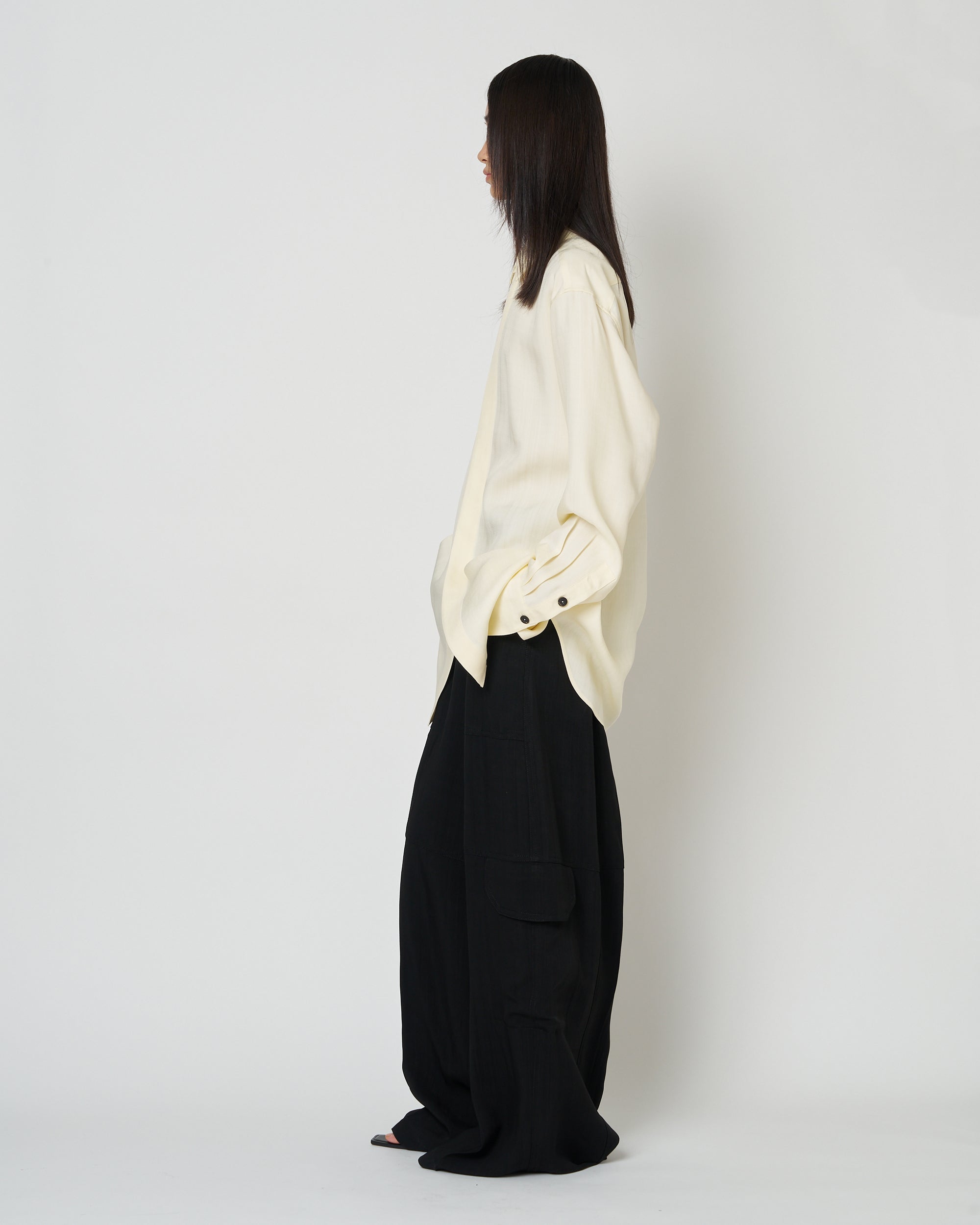 【PRE ORDER】NAVIA - REMOVABLE COLLAR VISCOSE SHIRT