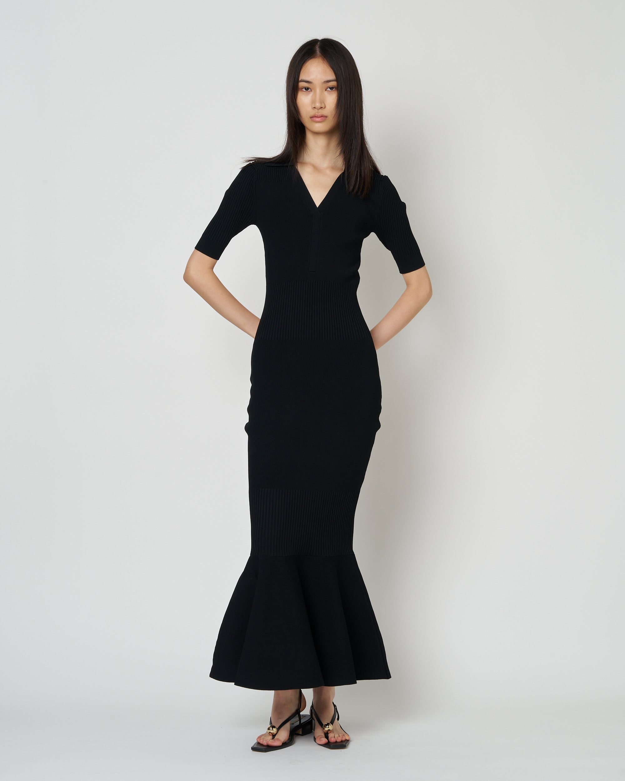 【PRE ORDER】NAPHIA - KNIT TUBE DRESS