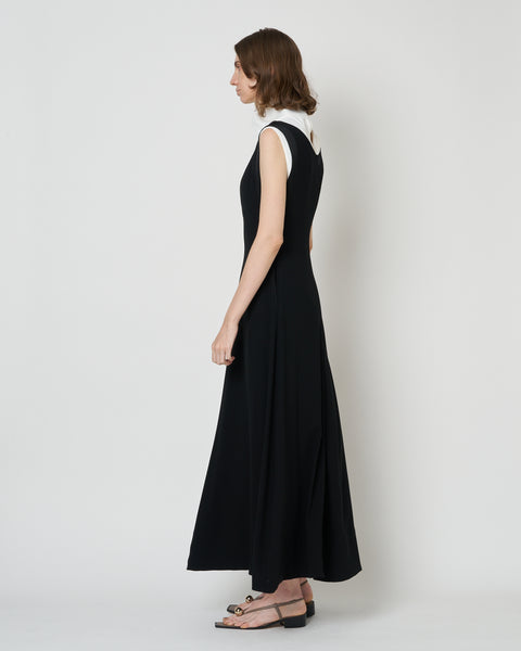 【PRE ORDER】NICOLE - V-NECK FLARED DRESS