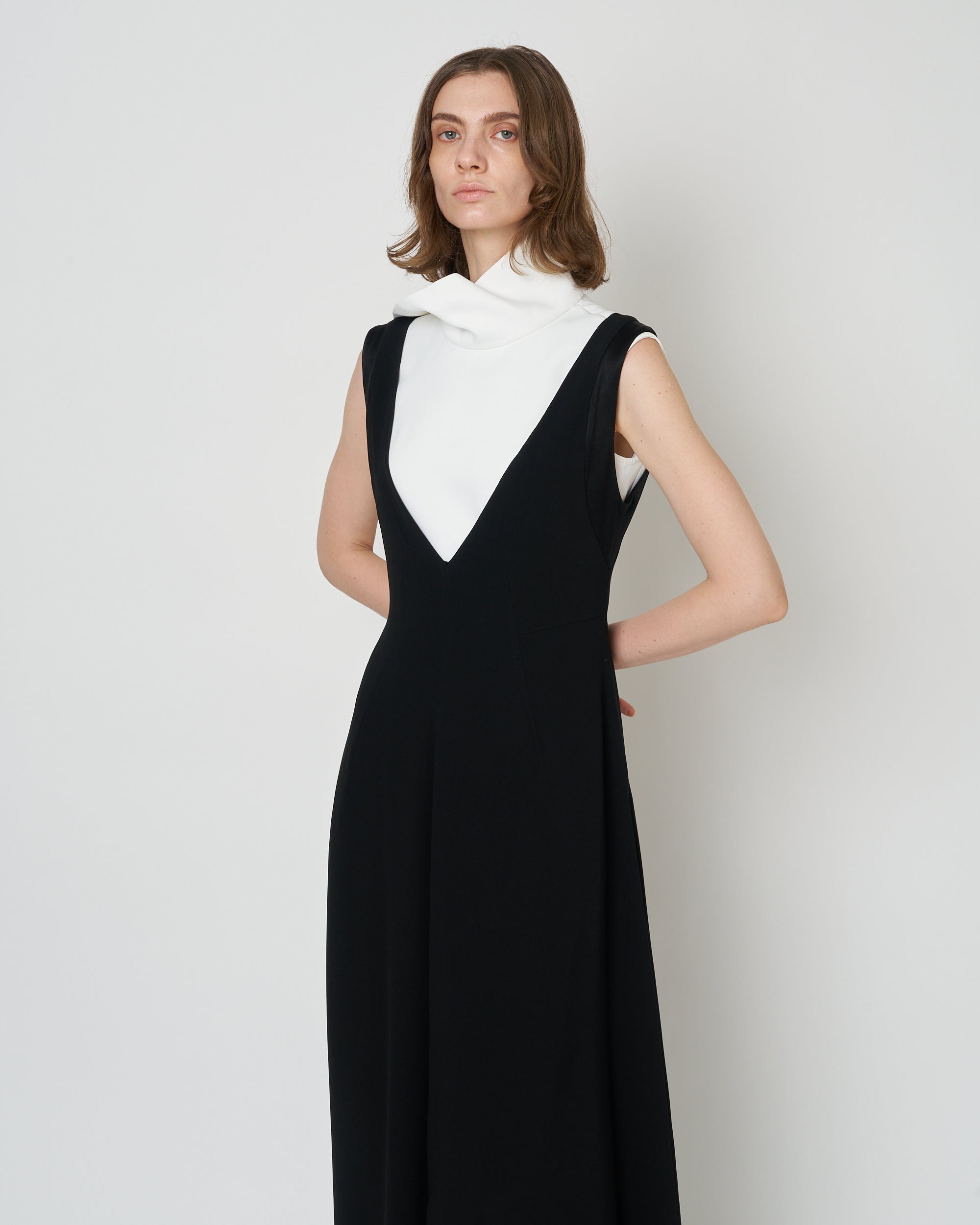 【PRE ORDER】NAOS - STAND COLLAR TOP