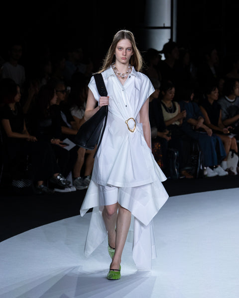 【PRE ORDER】NOA - COTTON GATHERED TOP WITH BUCKLE