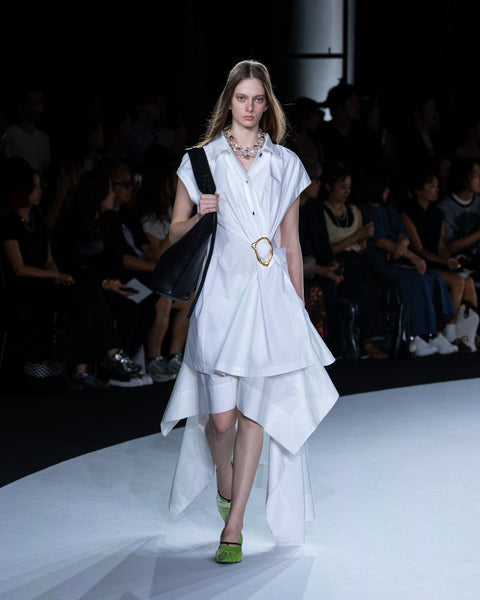 NOA - COTTON GATHERED TOP WITH BUCKLE