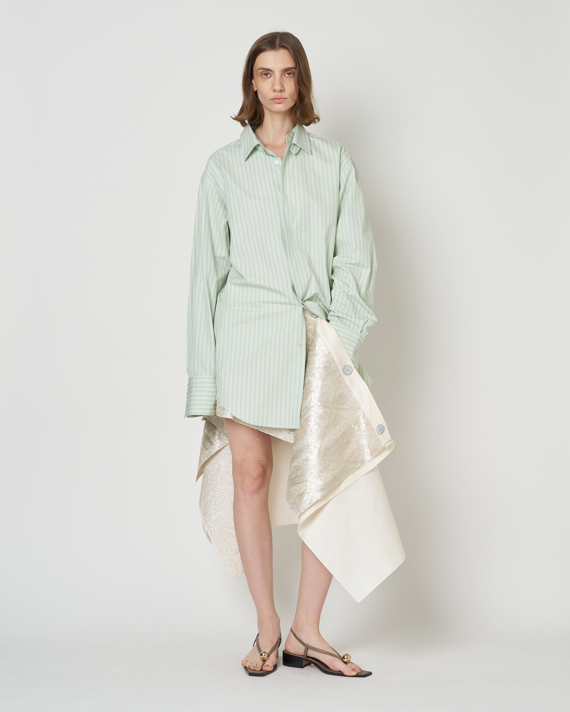 【PRE ORDER】NAVIA - REMOVABLE COLLAR STRIPE SHIRT