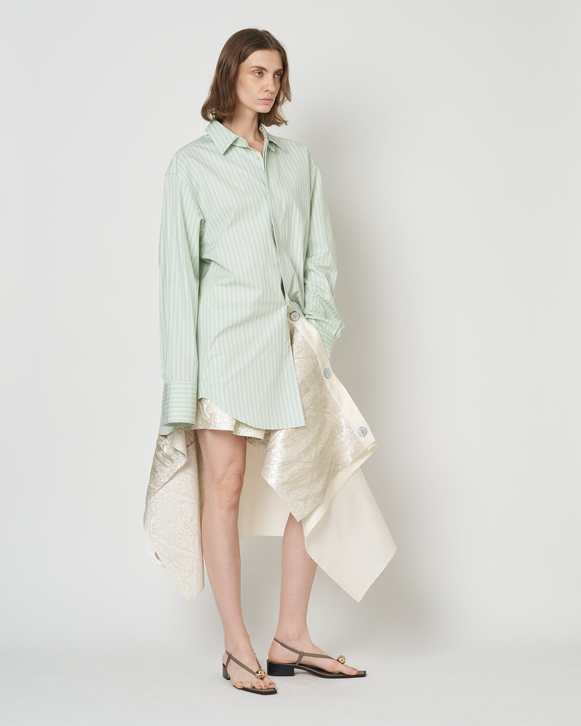【PRE ORDER】NAVIA - REMOVABLE COLLAR STRIPE SHIRT