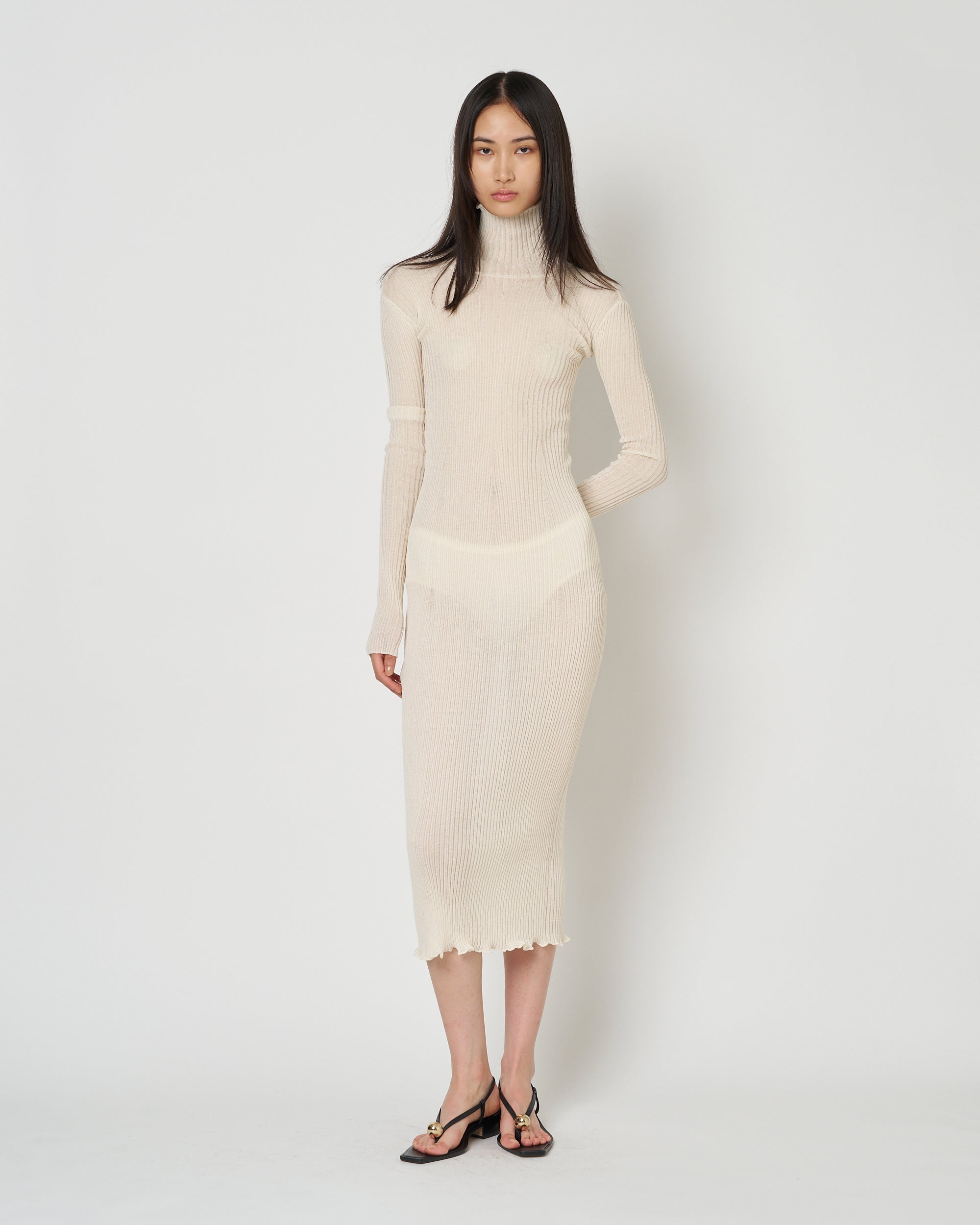 【PRE ORDER】NAHLA - ESSENTIAL KNIT DRESS