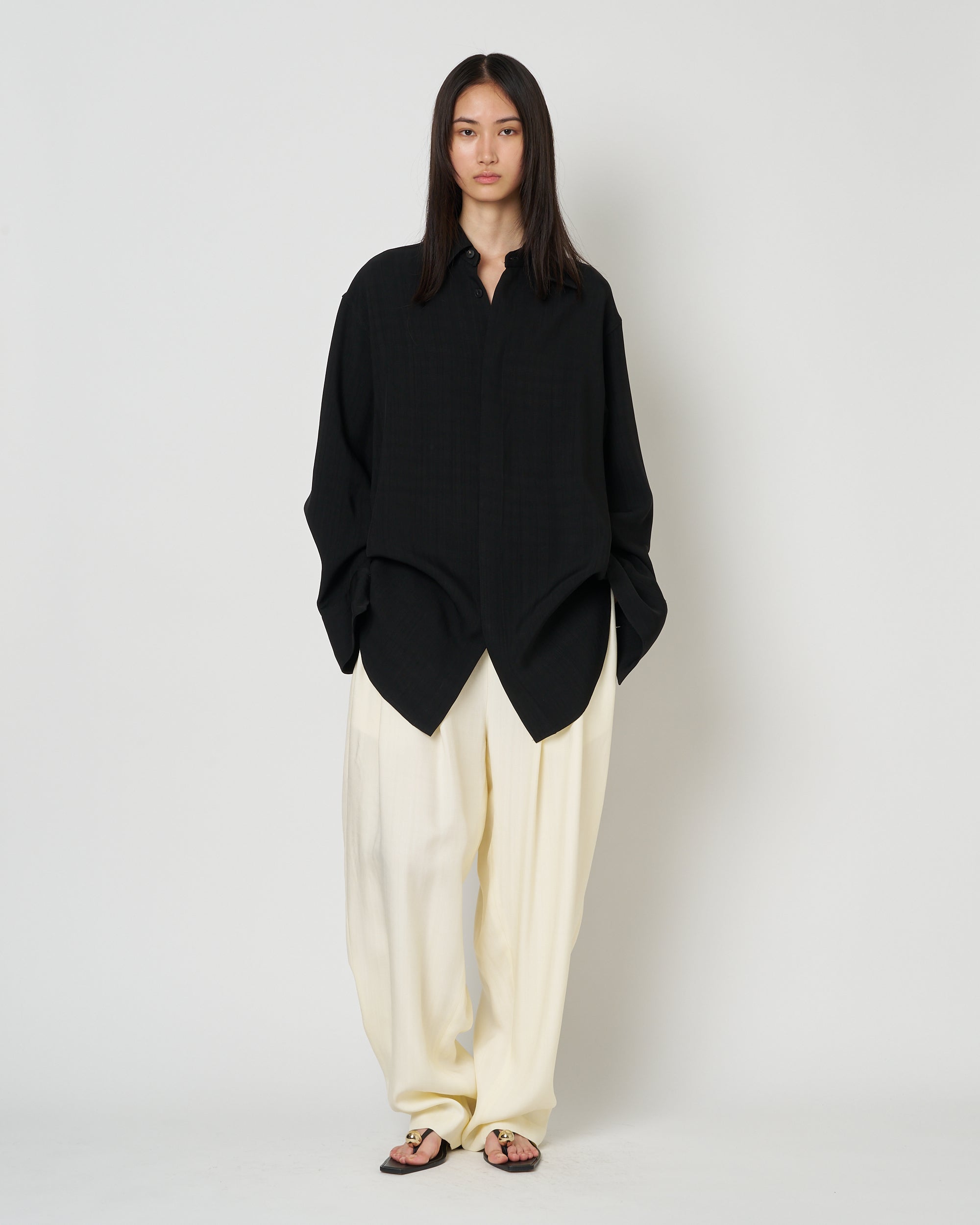 【PRE ORDER】NIRVANA - VISCOSE TUCK PANTS